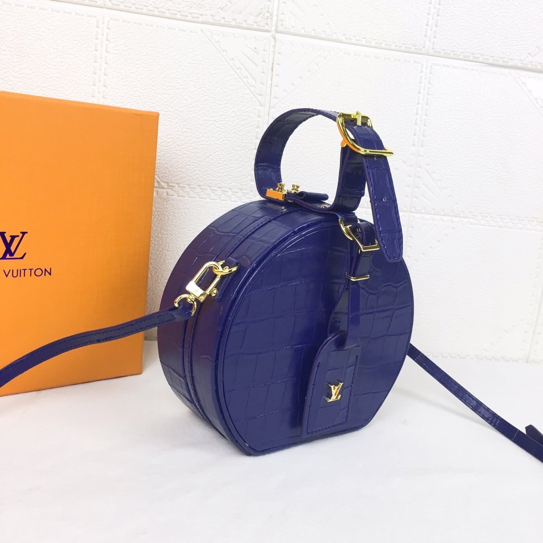 Elite Carryalls