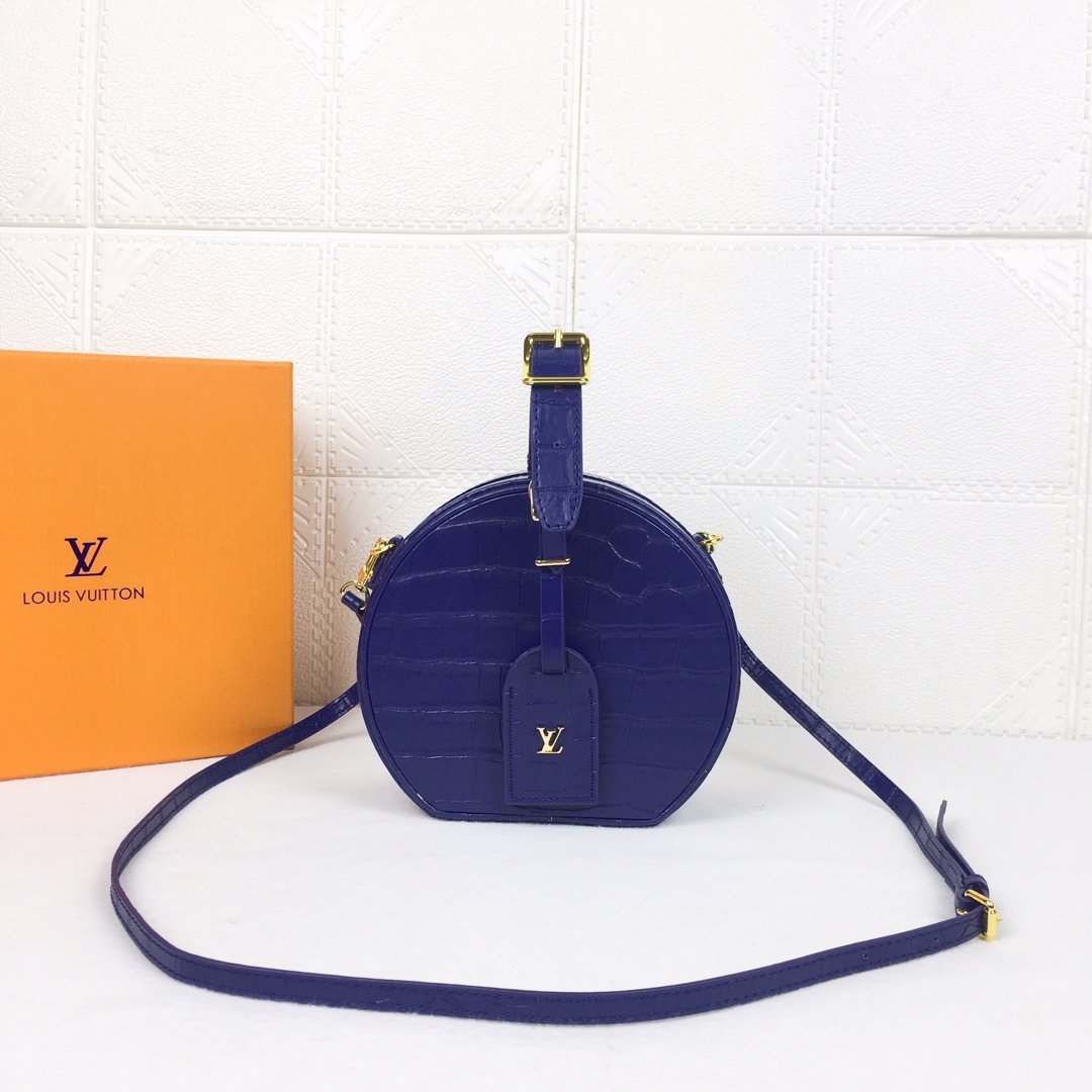 Elite Carryalls