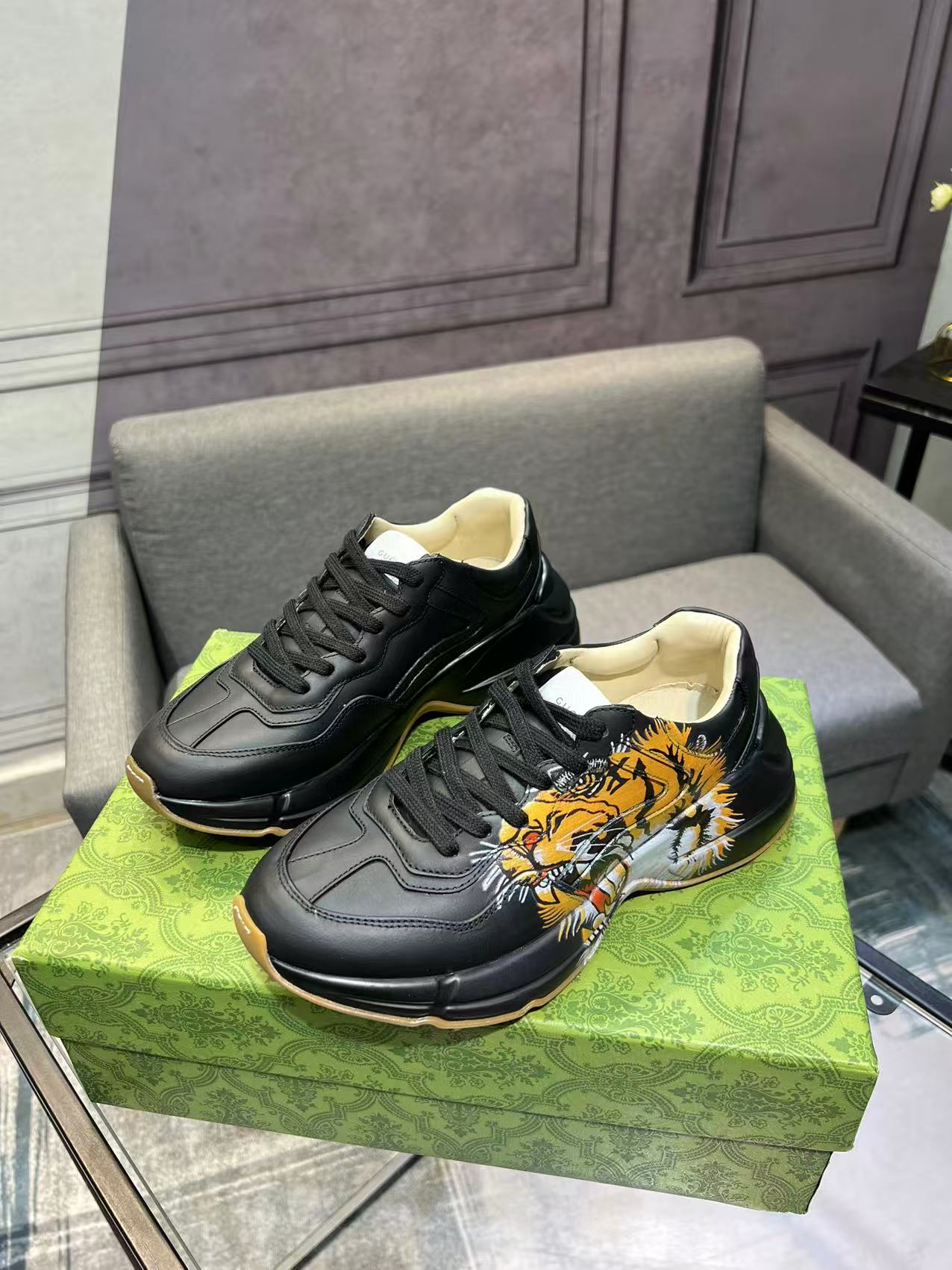 GUCCI RHYTON PRINT LEATHER SNEAKER