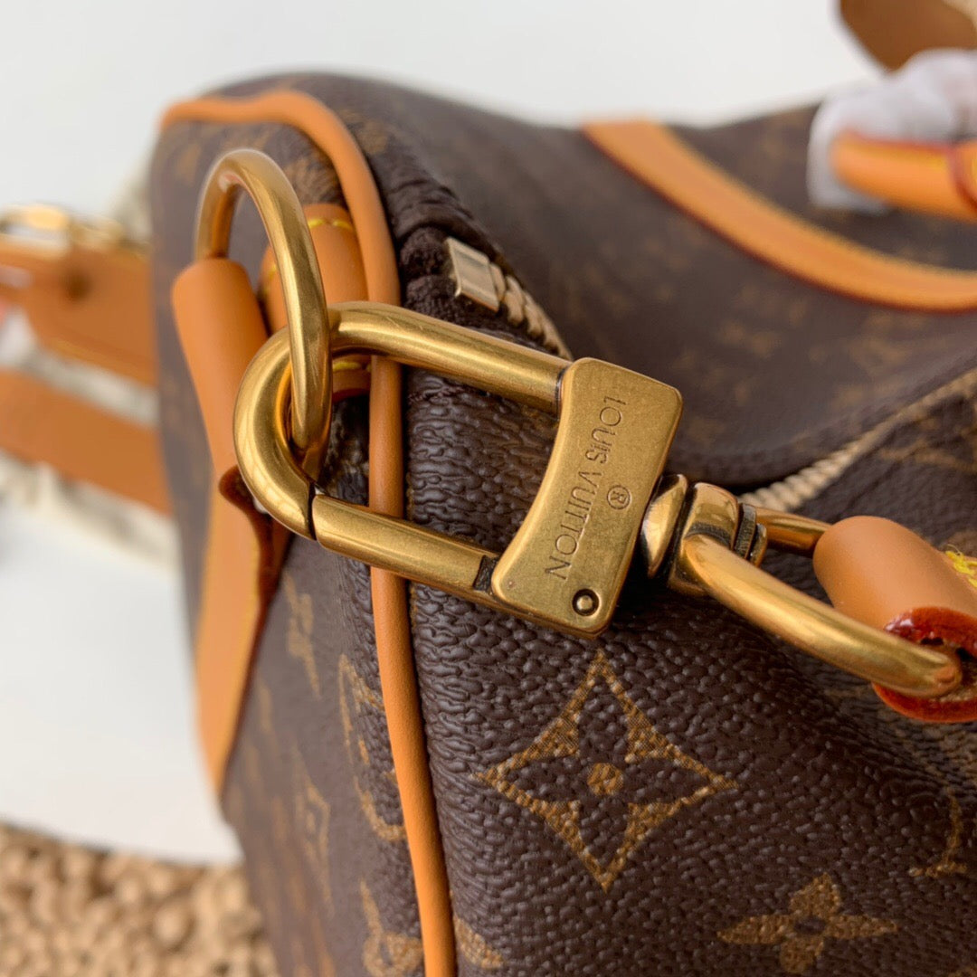 Elite Carryalls