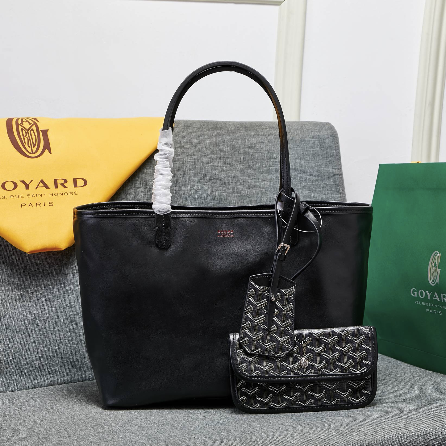 Elite Carryalls