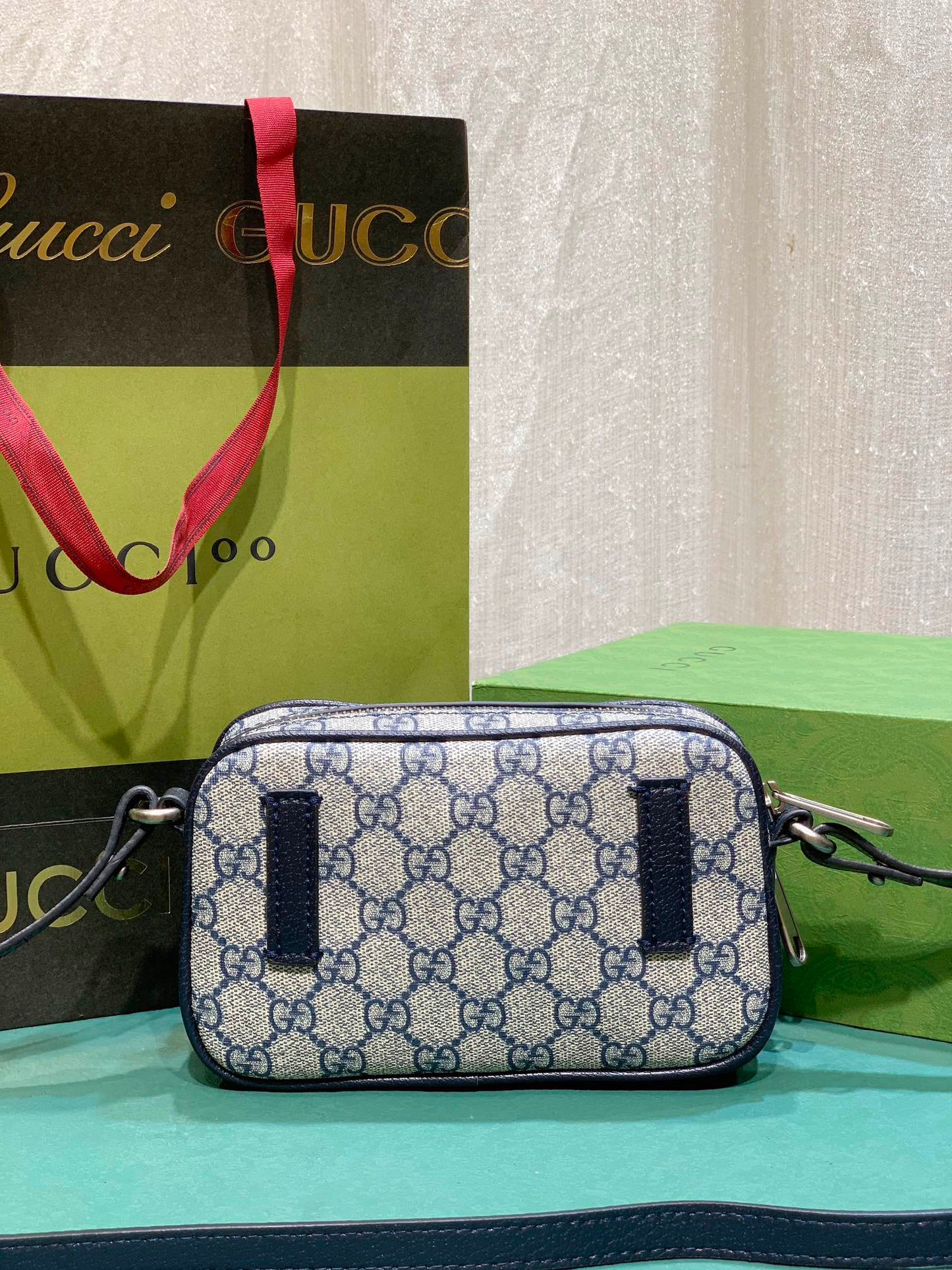 Elite Carryalls