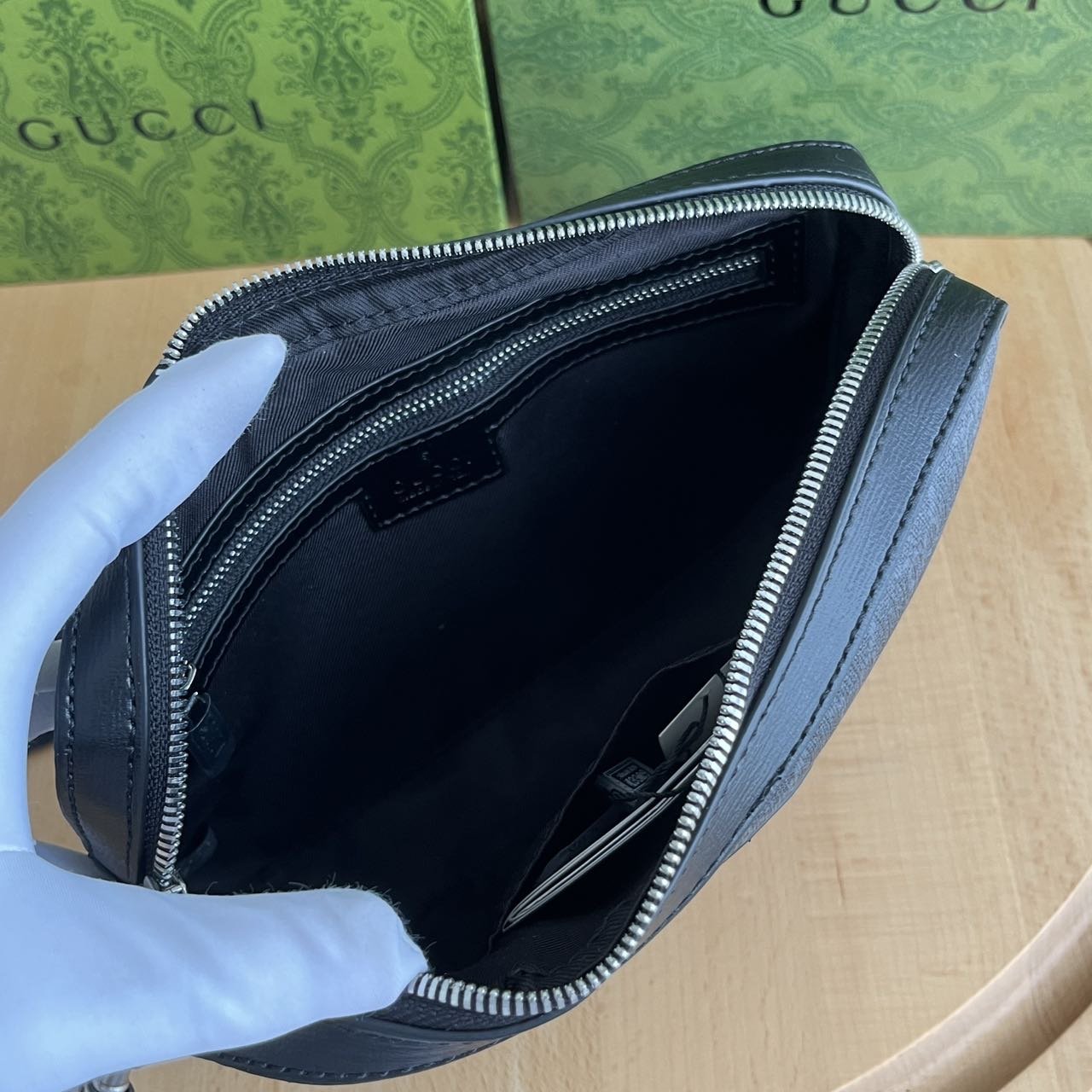 Elite Carryalls
