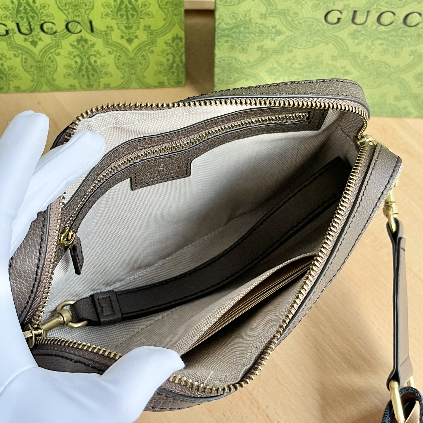 Elite Carryalls