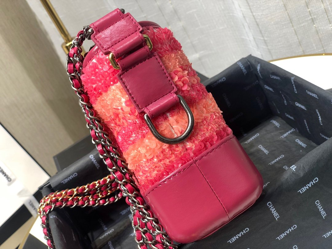 Elite Carryalls