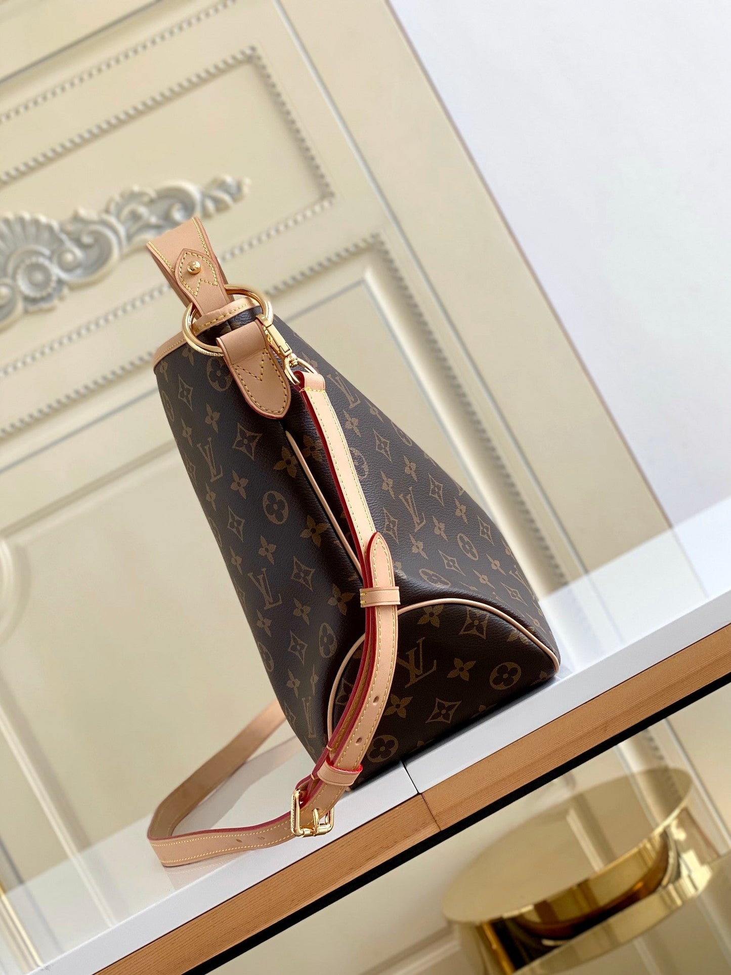 Elite Carryalls