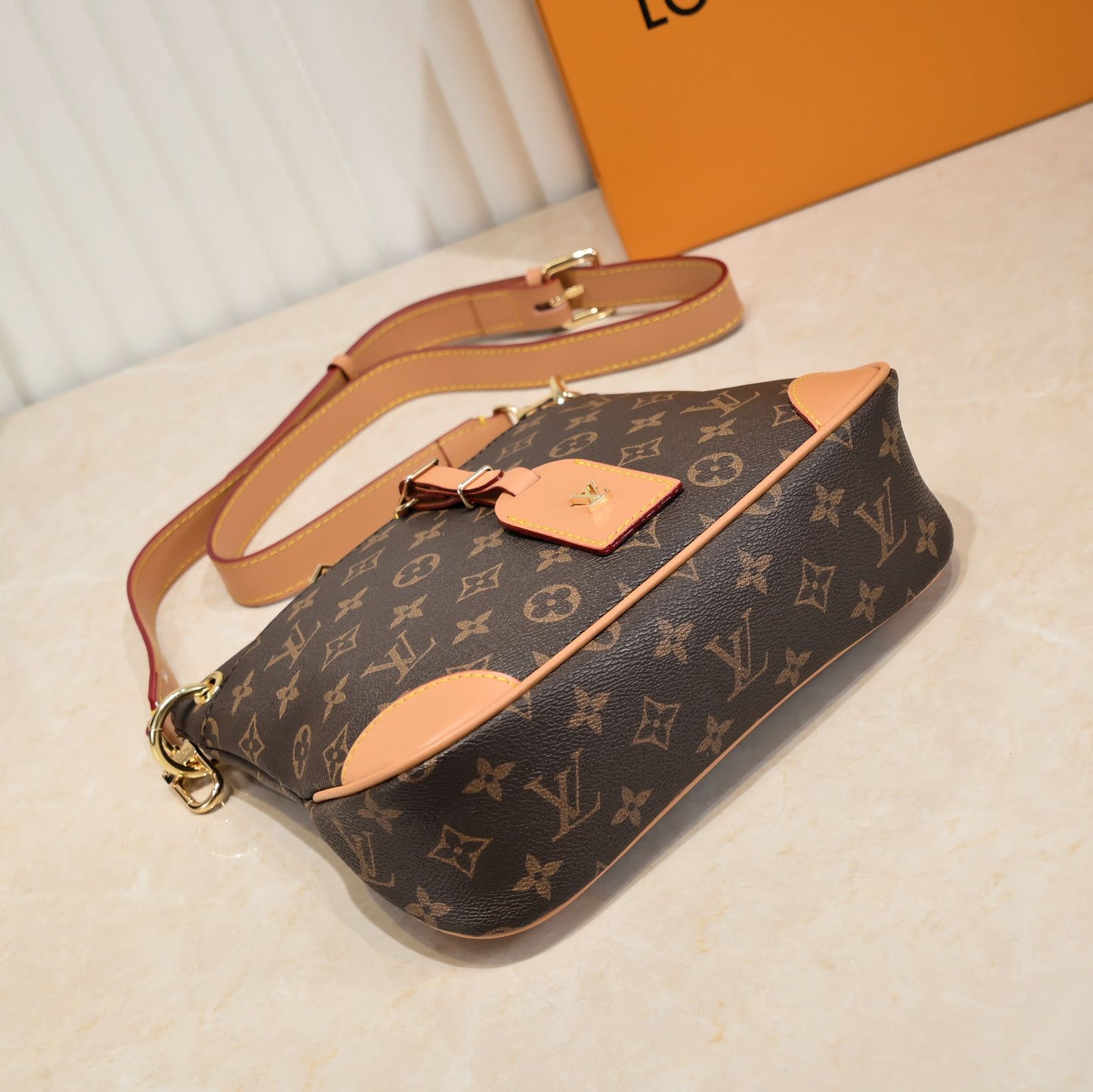 Elite Carryalls