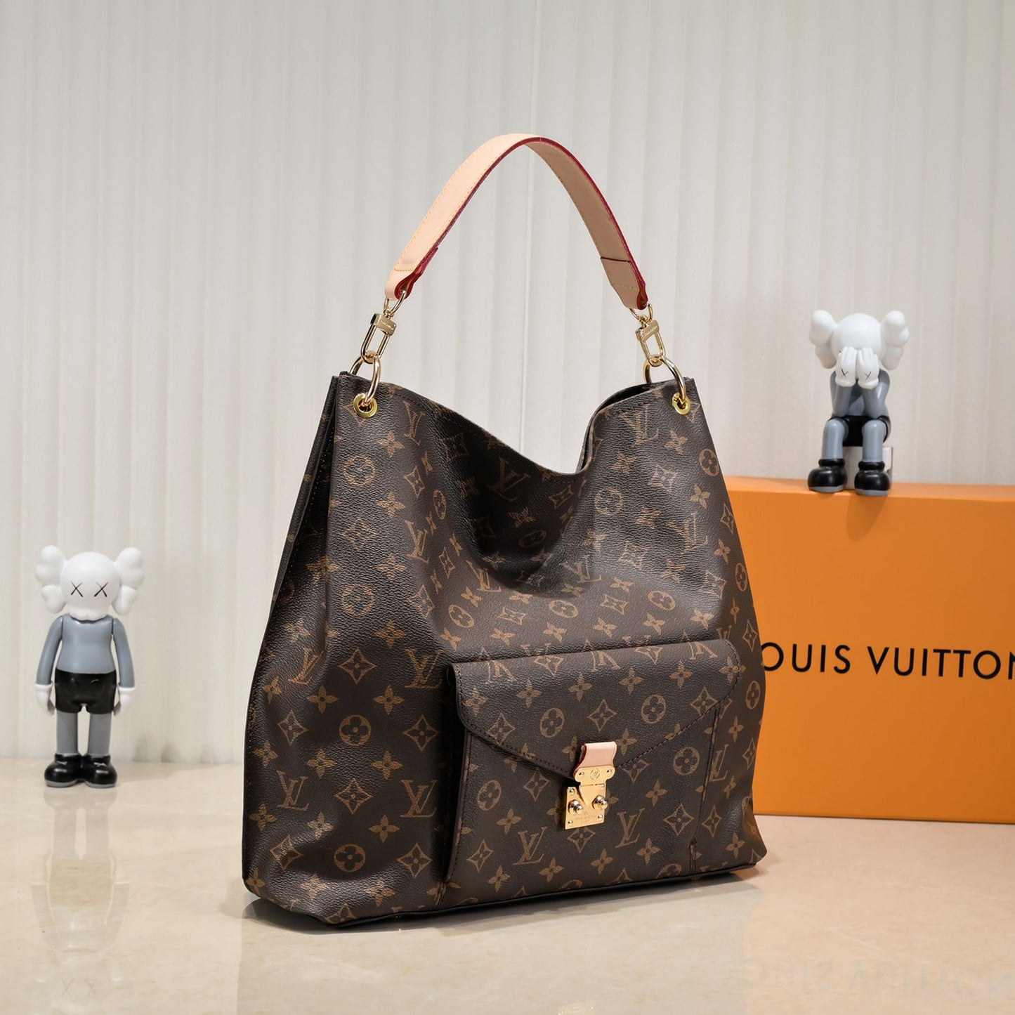 Elite Carryalls