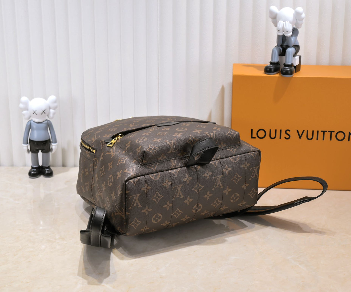 Elite Carryalls