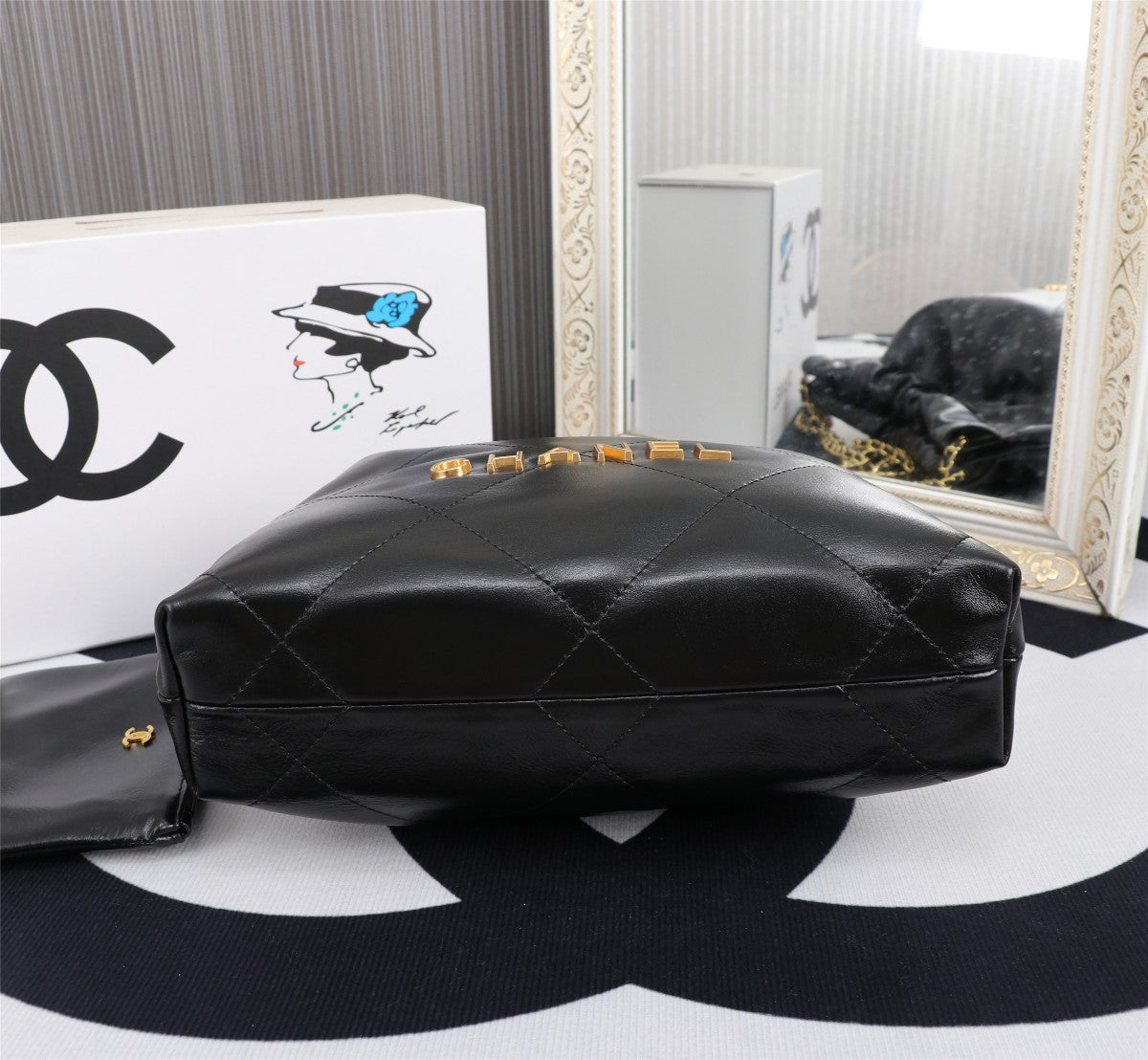 Elite Carryalls