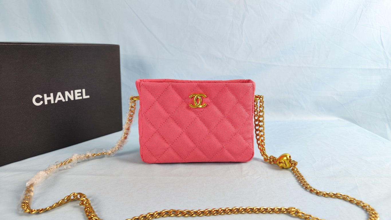 Elite Carryalls