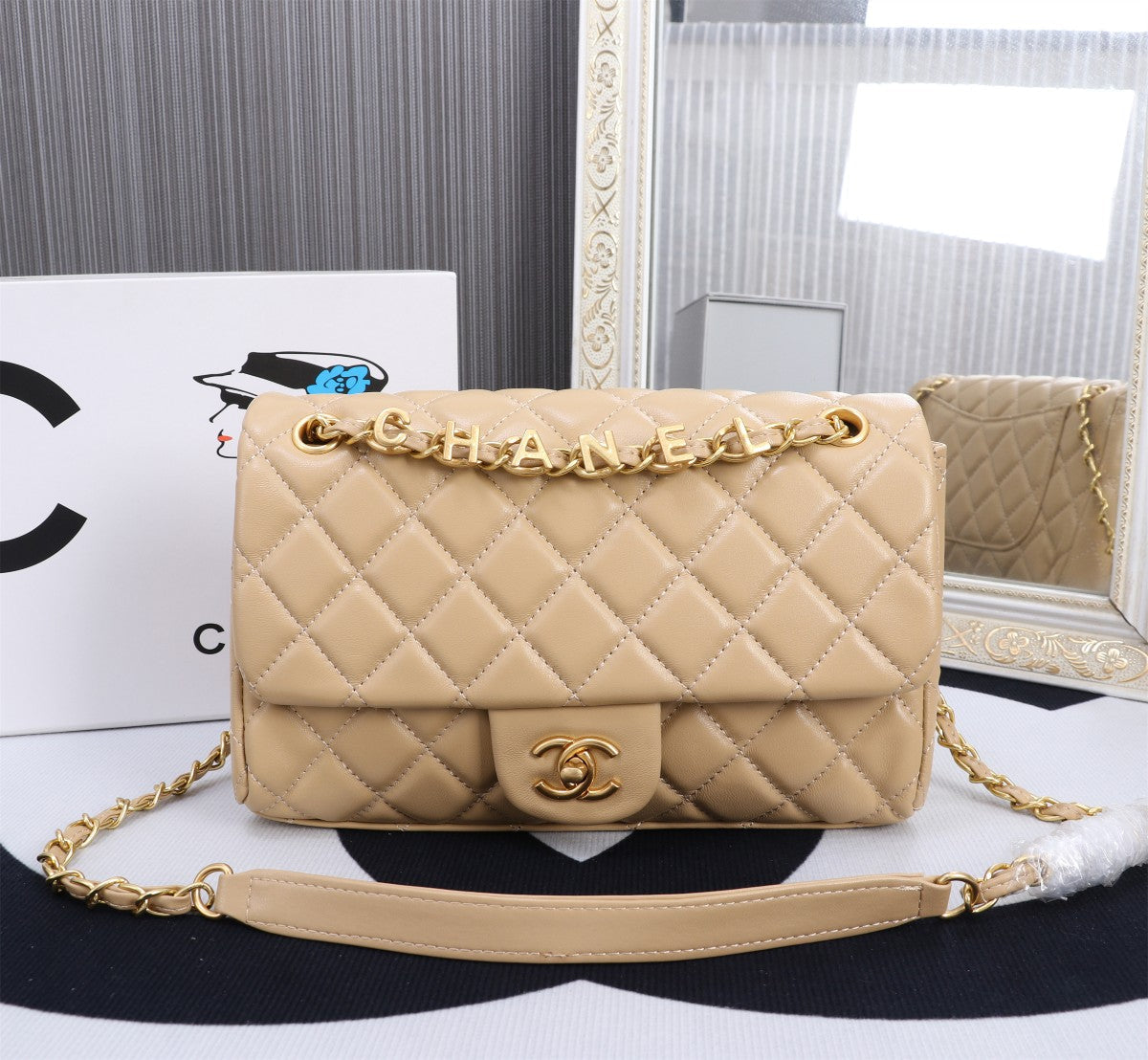 Elite Carryalls