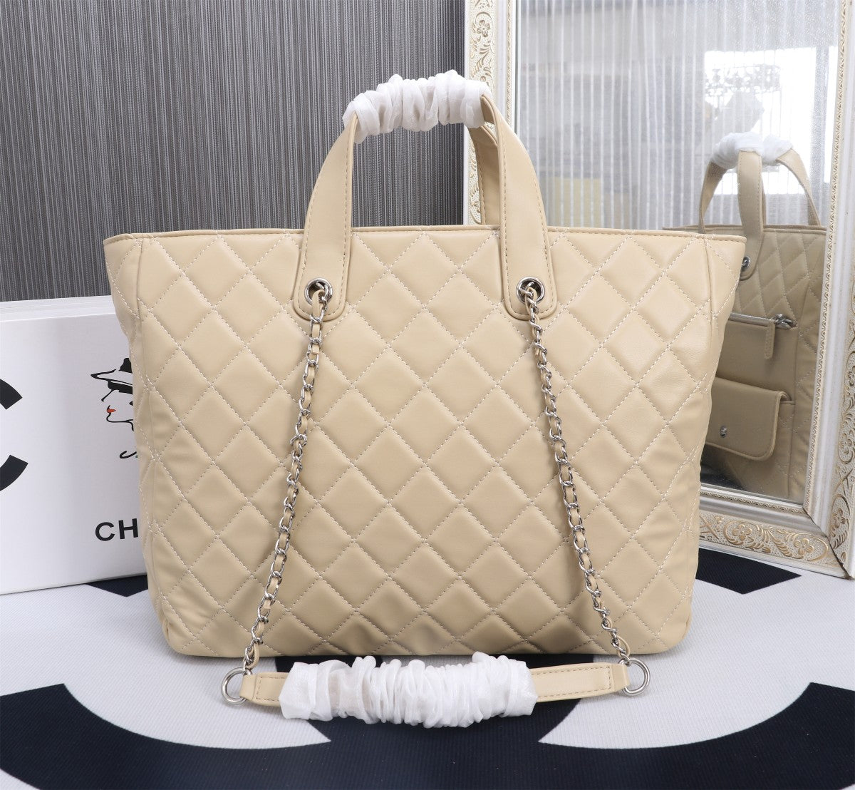 Elite Carryalls