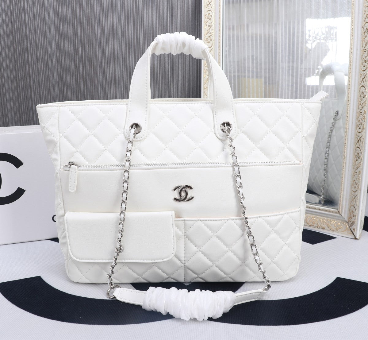 Elite Carryalls