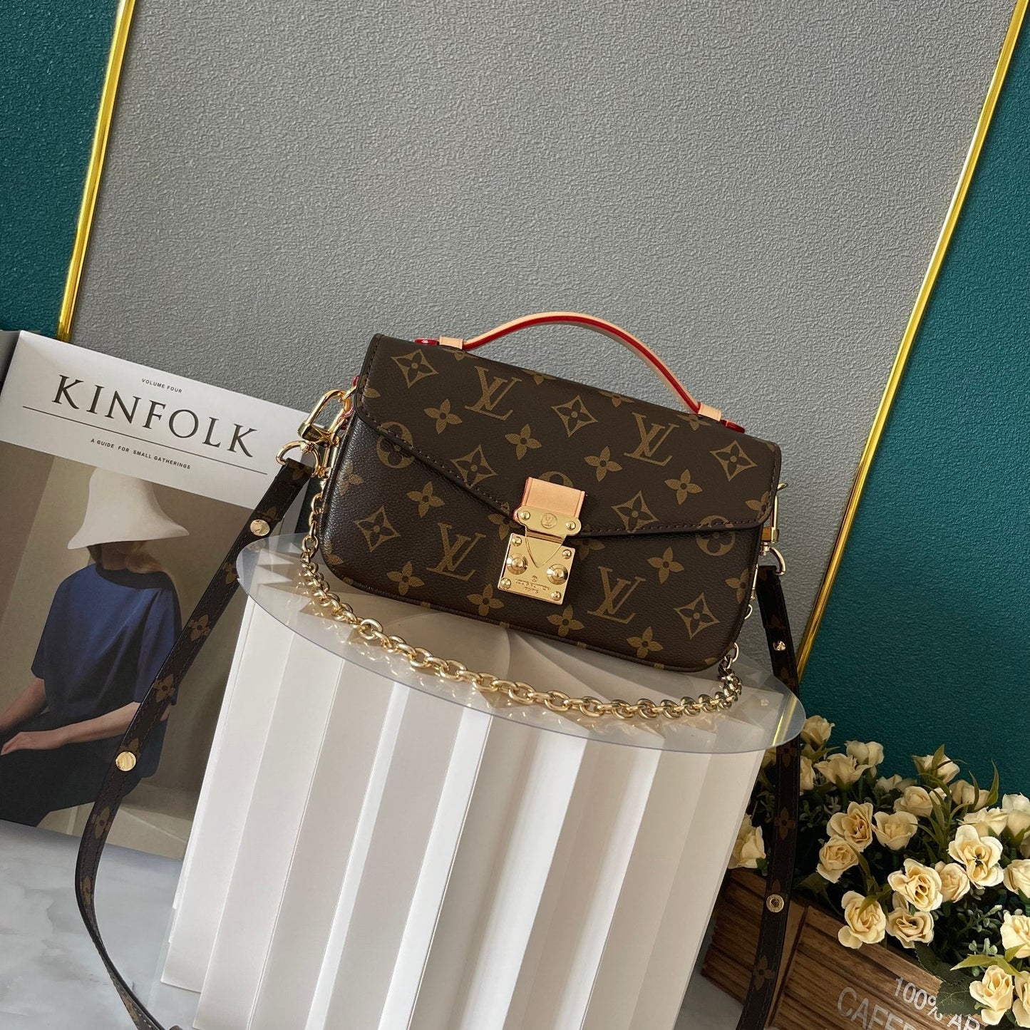 Elite Carryalls