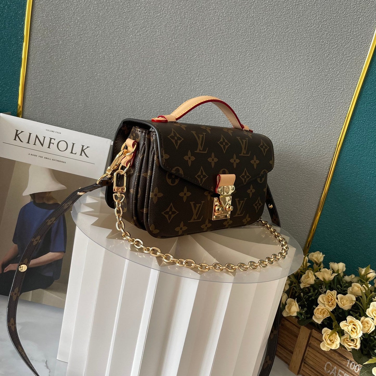 Elite Carryalls