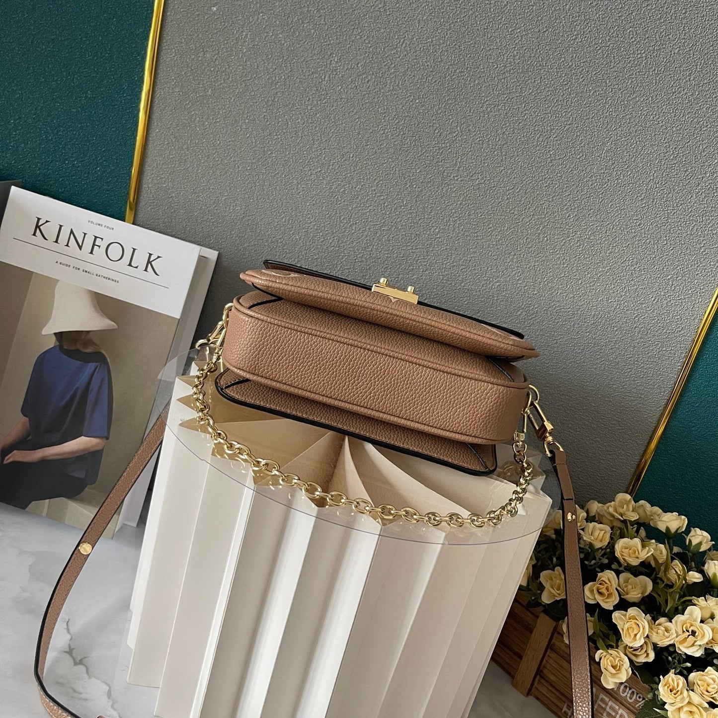 Elite Carryalls