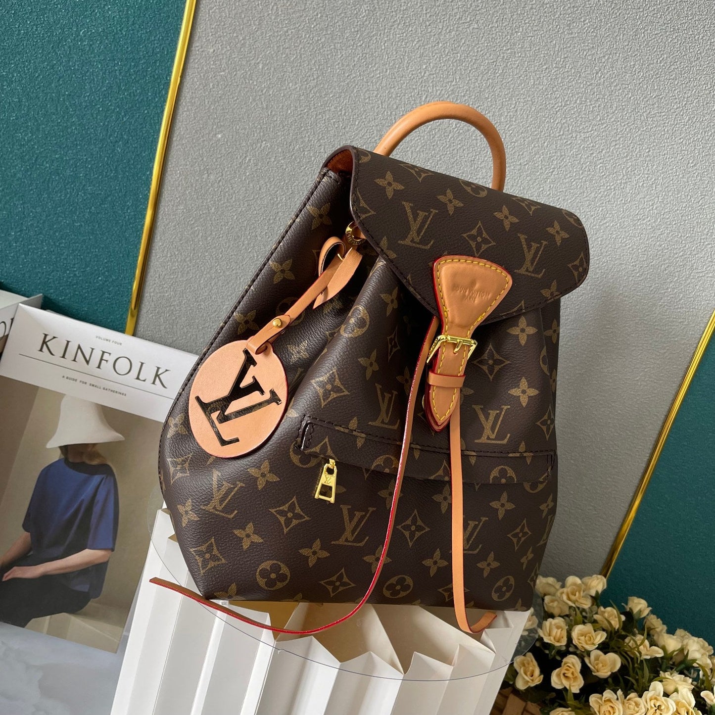 Elite Carryalls