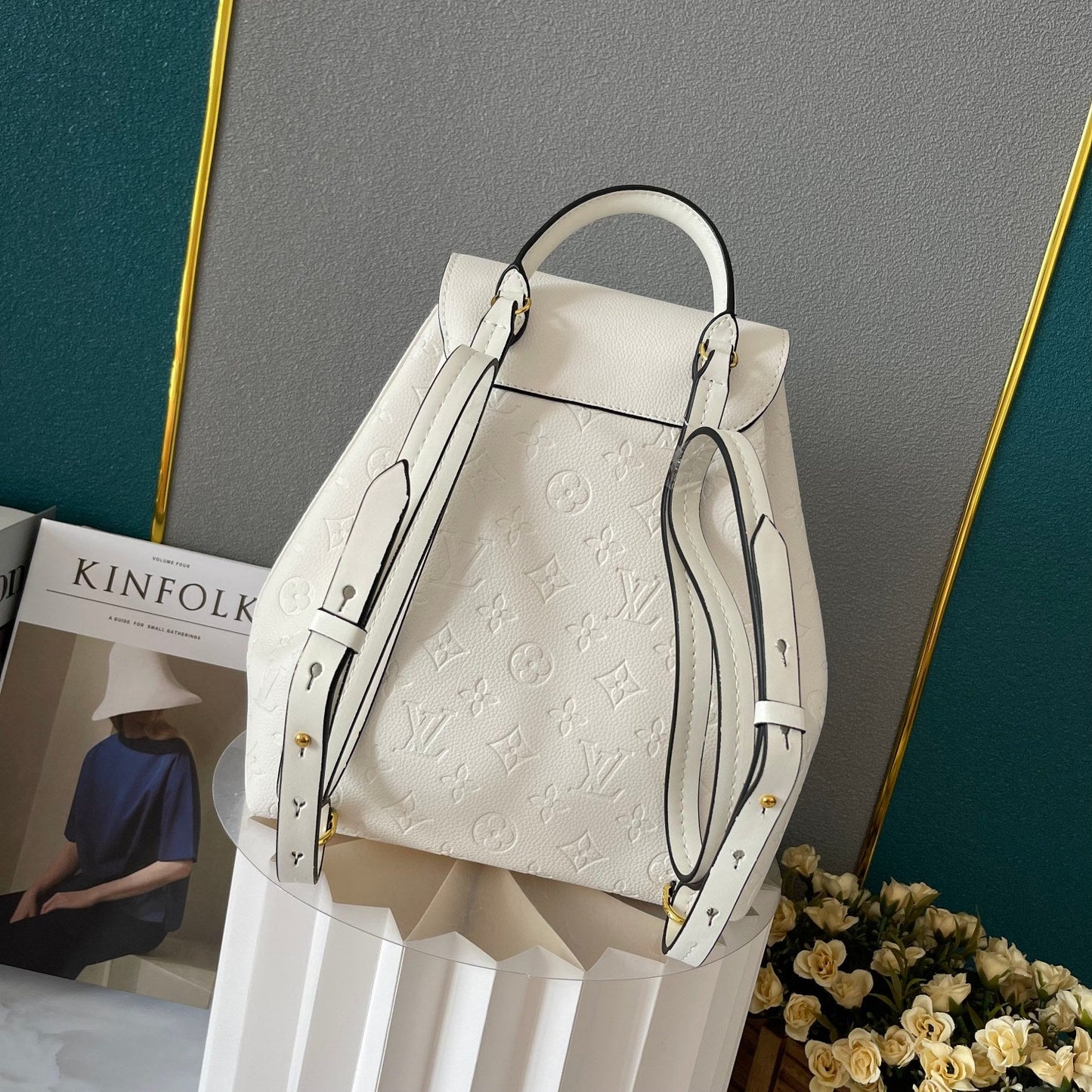 Elite Carryalls