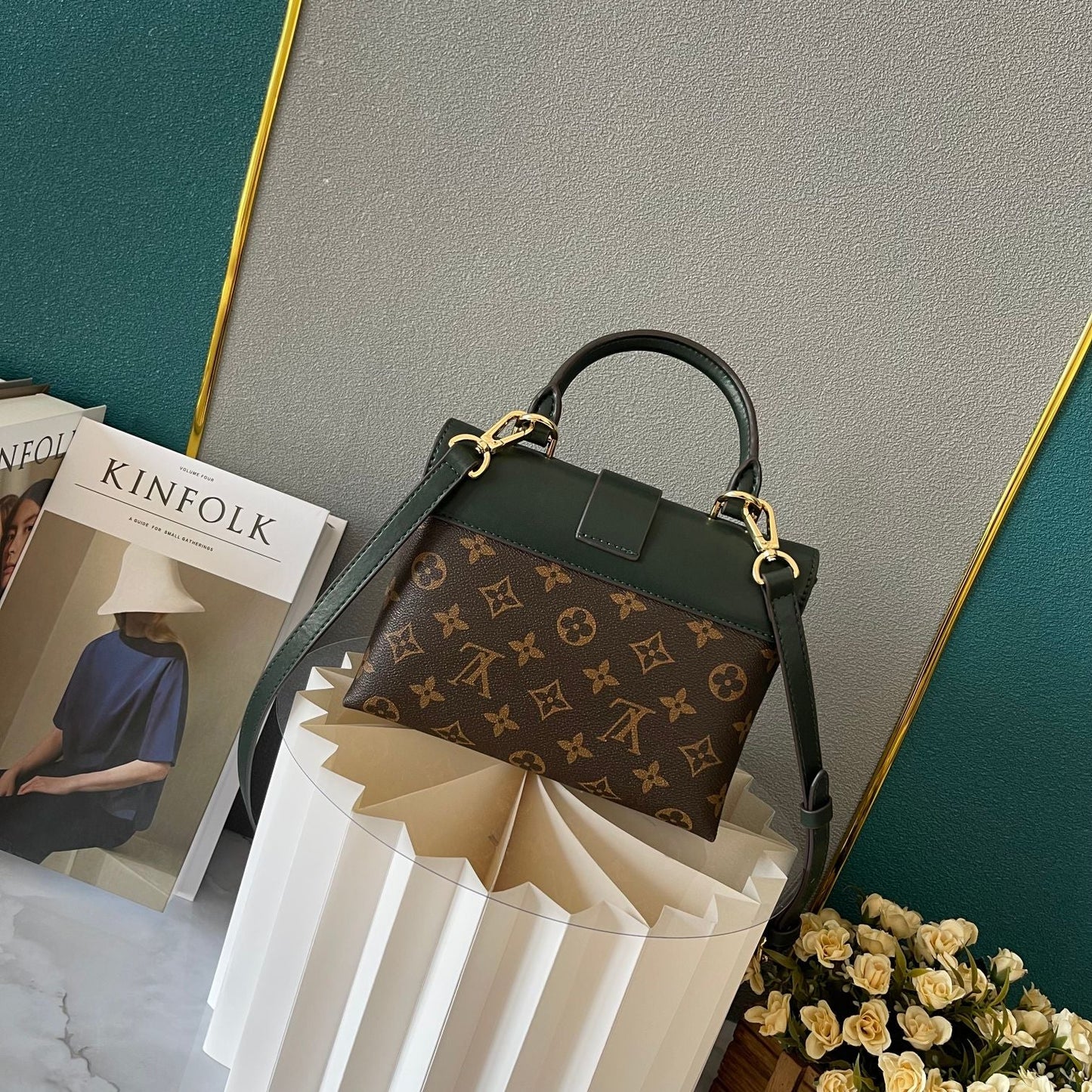 Elite Carryalls