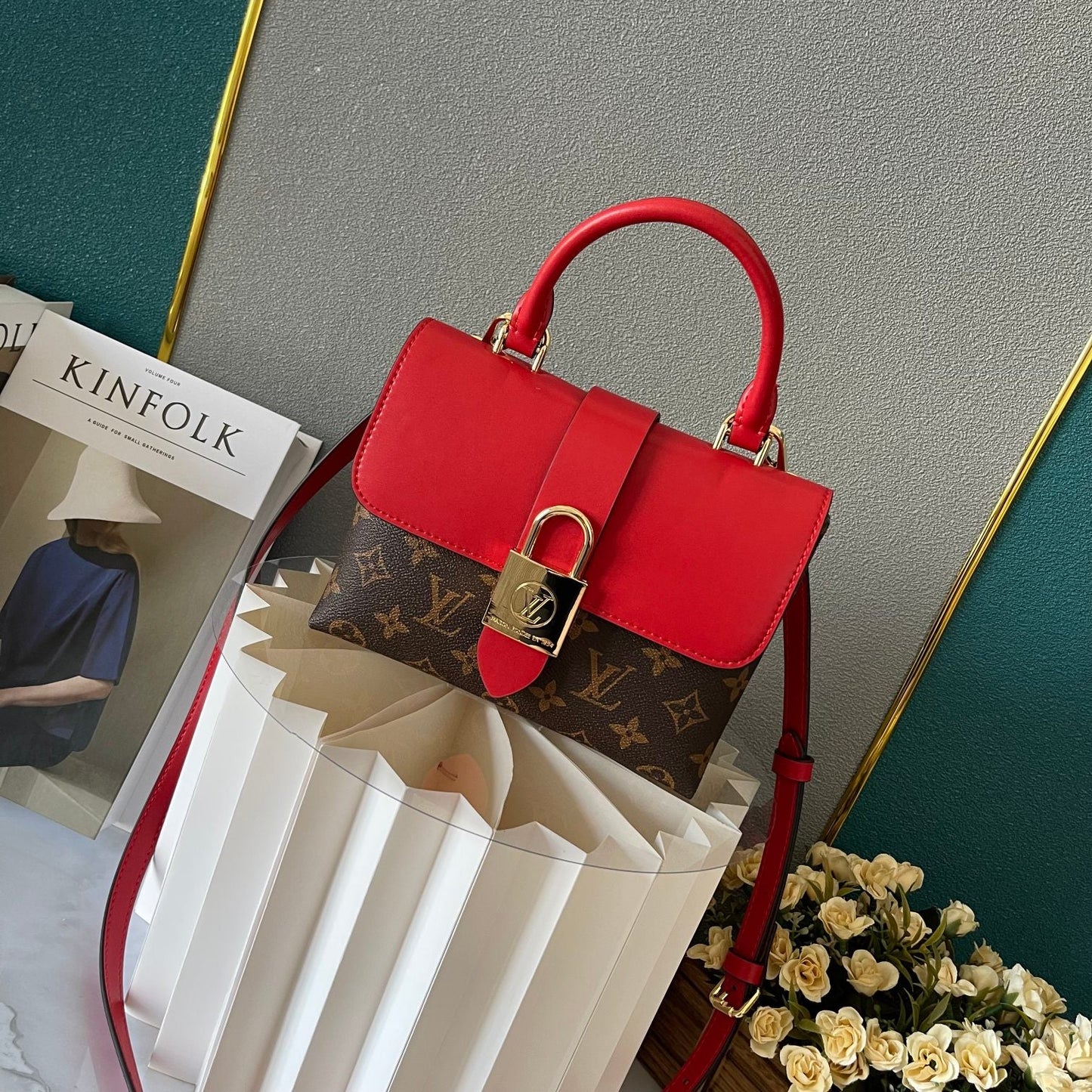 Elite Carryalls