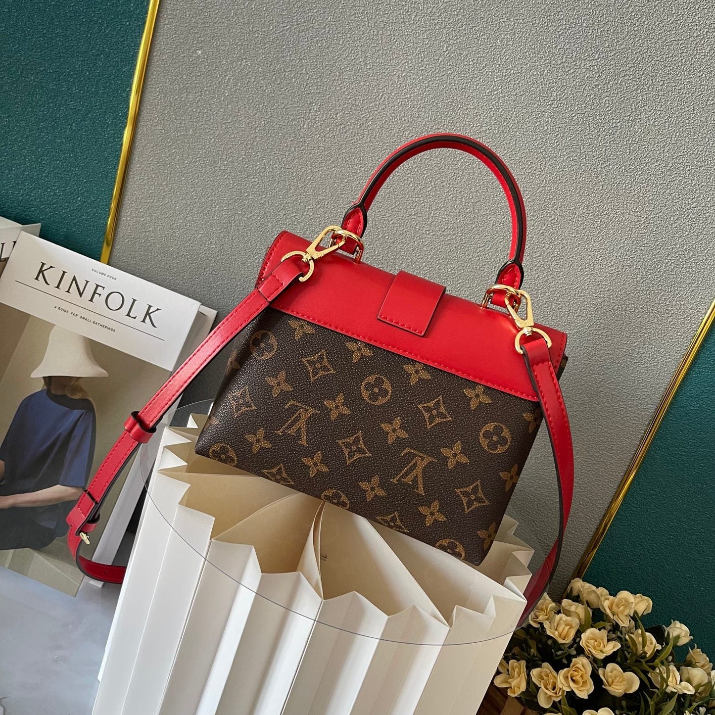 Elite Carryalls