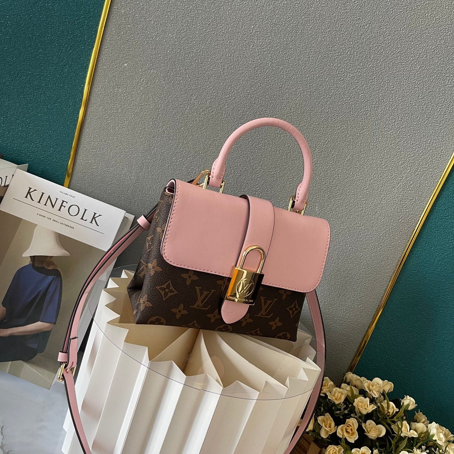 Elite Carryalls