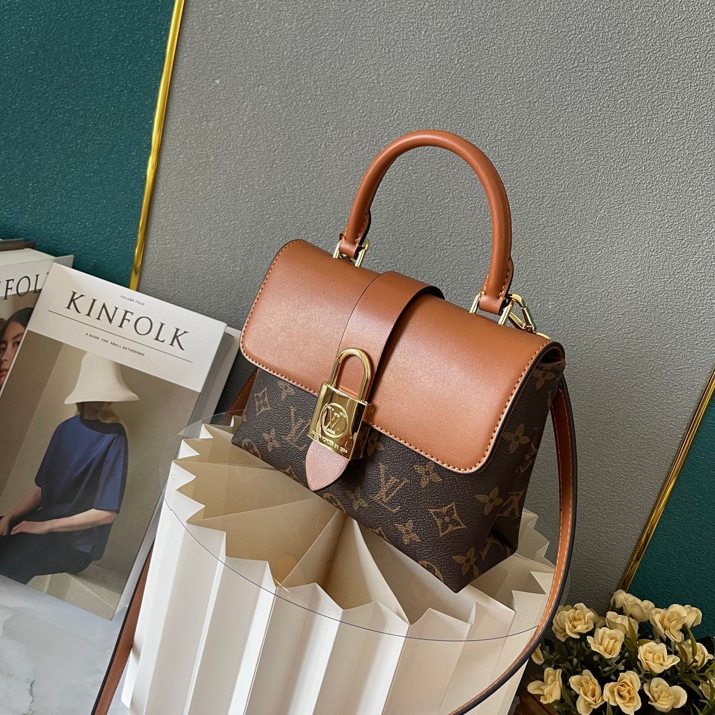 Elite Carryalls
