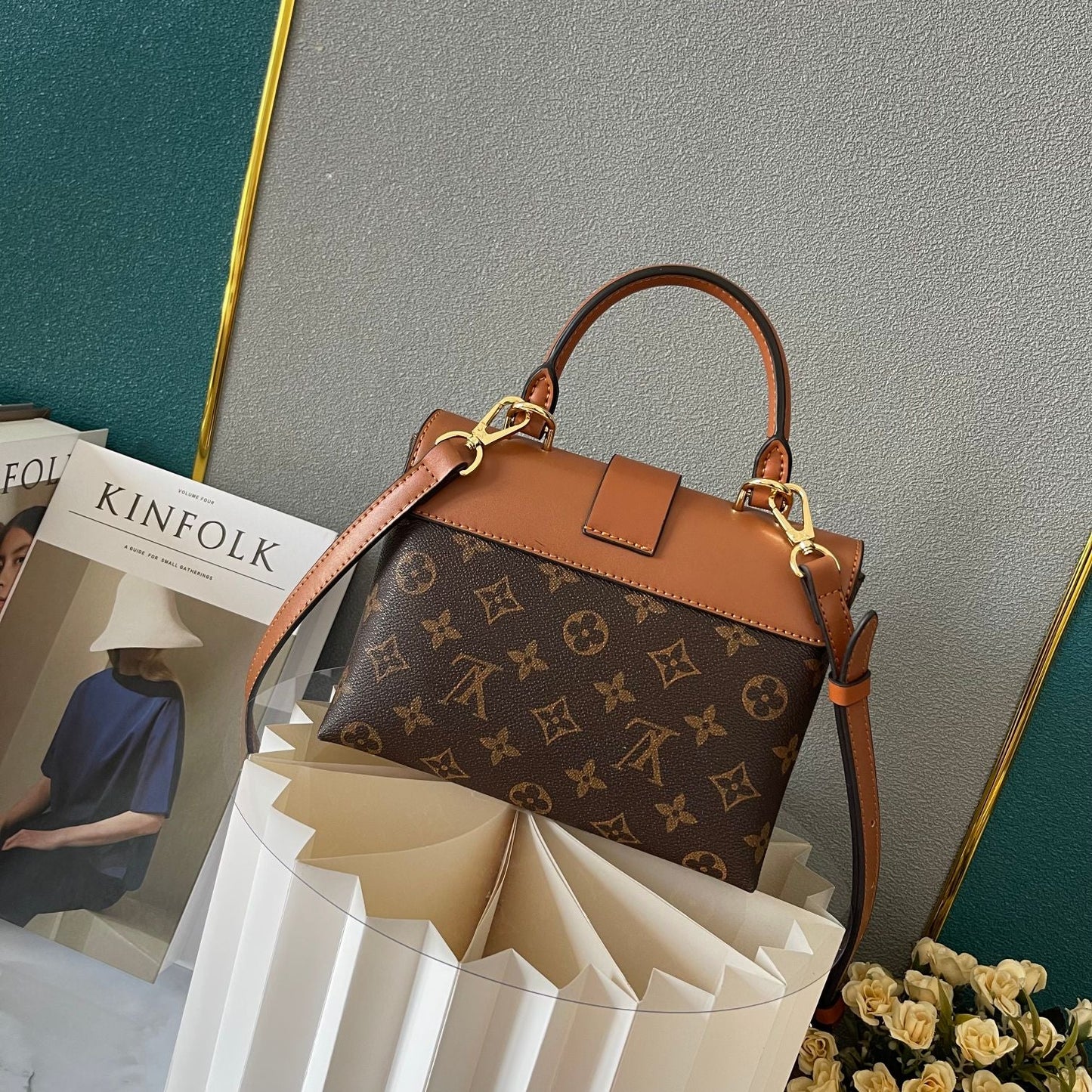 Elite Carryalls