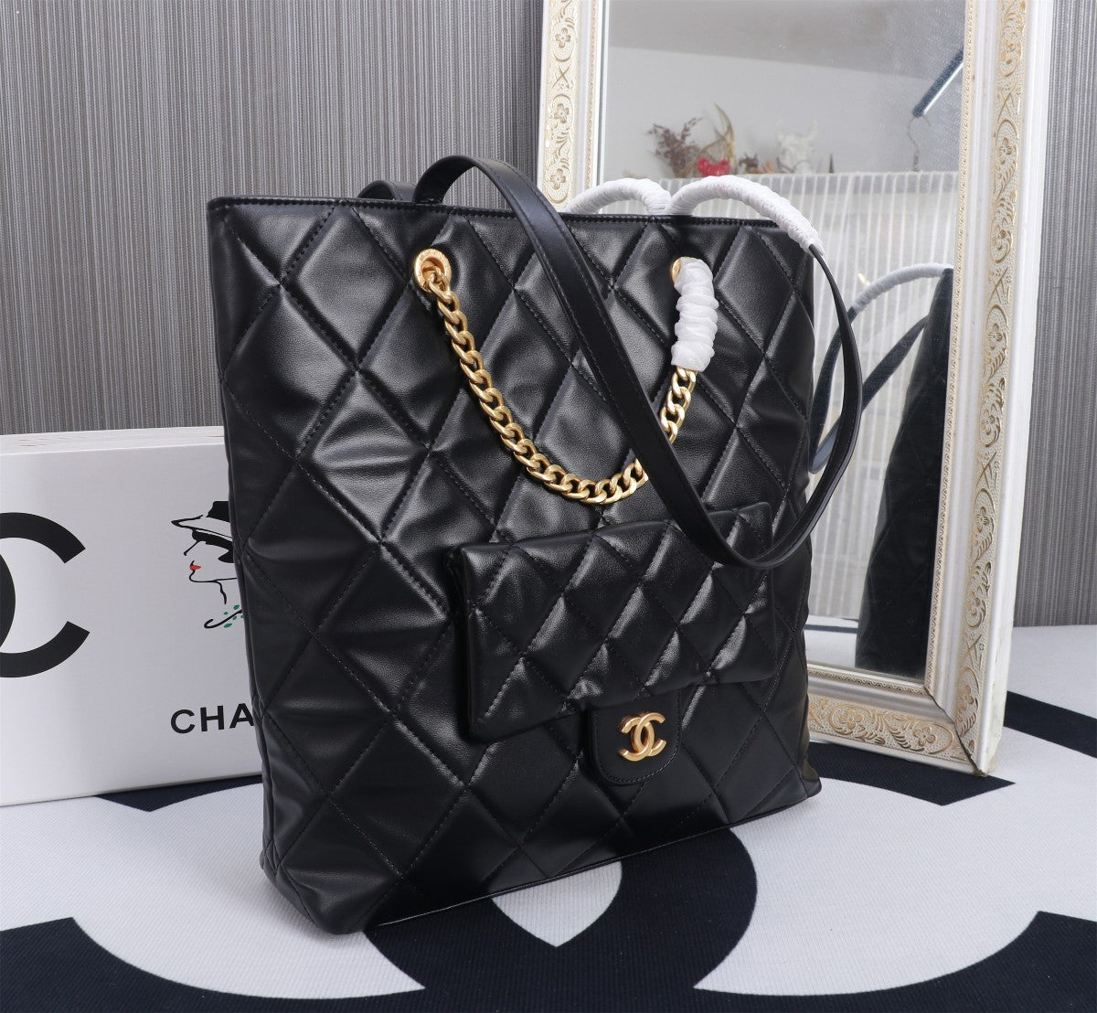 Elite Carryalls