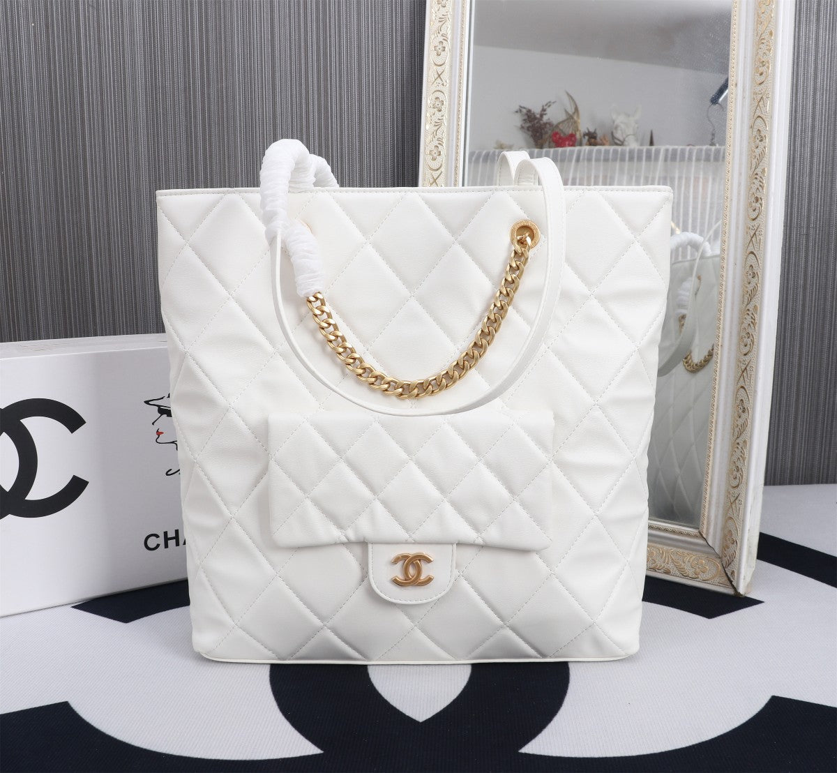 Elite Carryalls