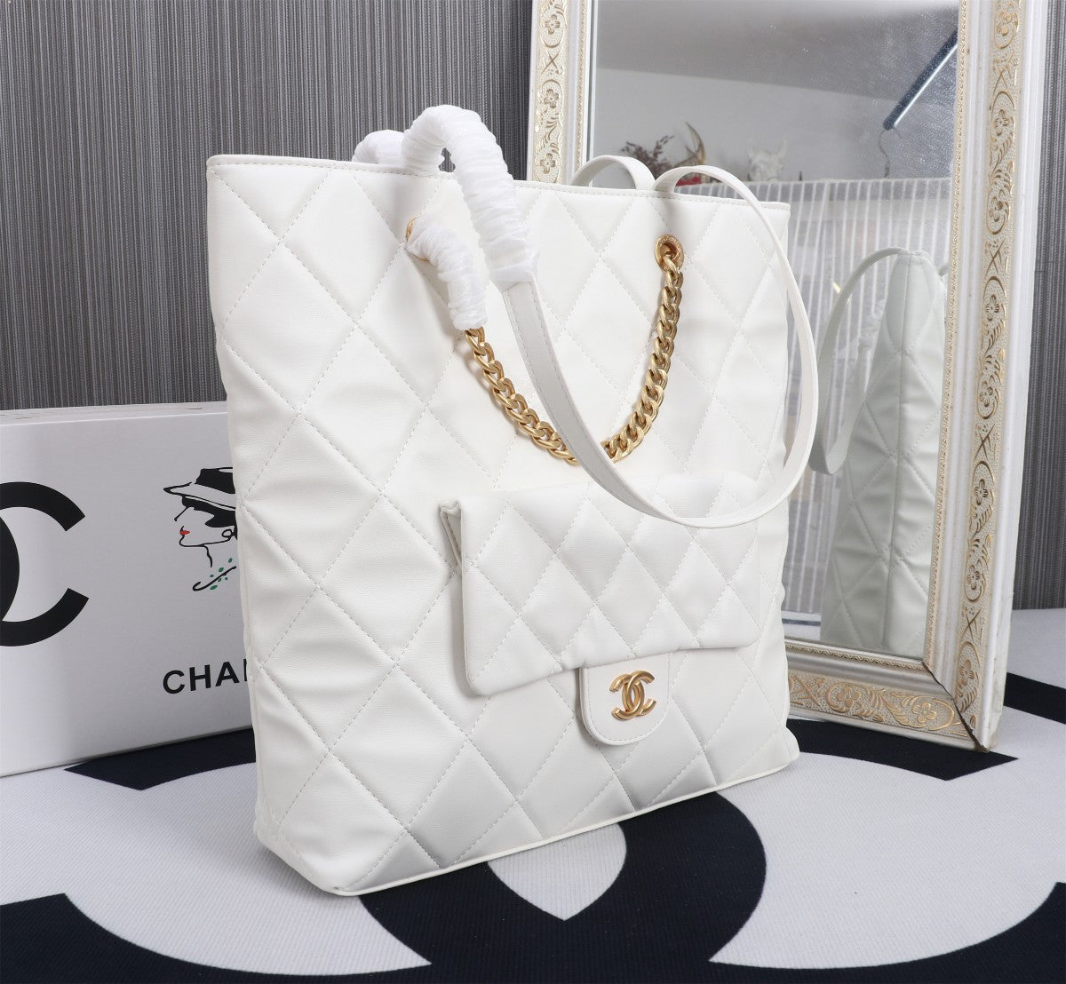 Elite Carryalls