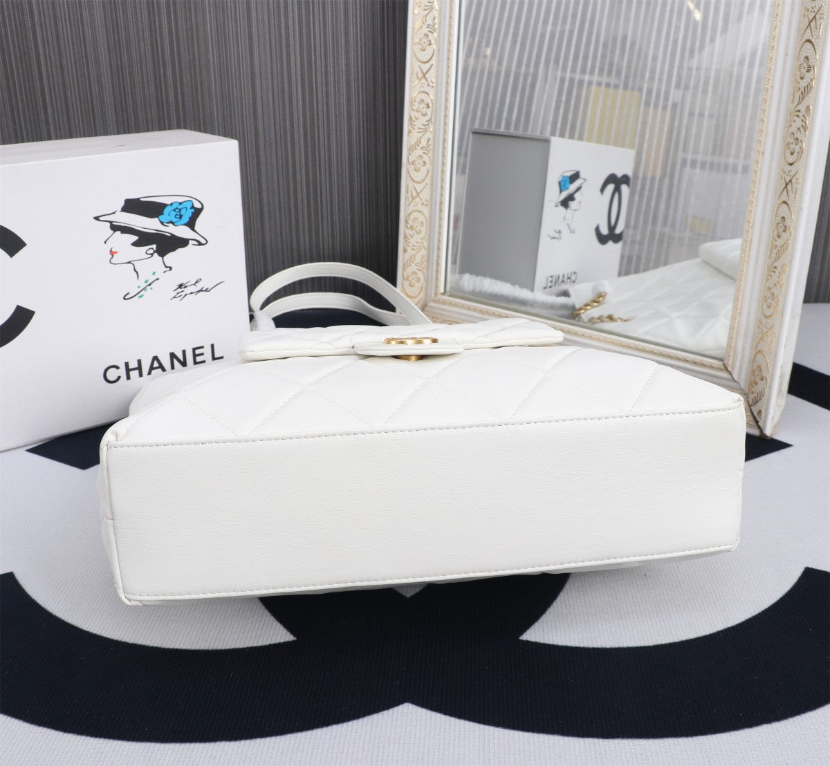 Elite Carryalls