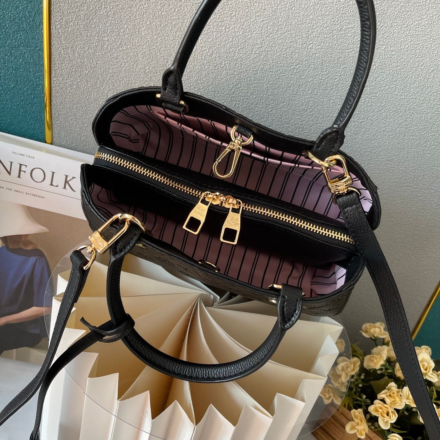 Elite Carryalls