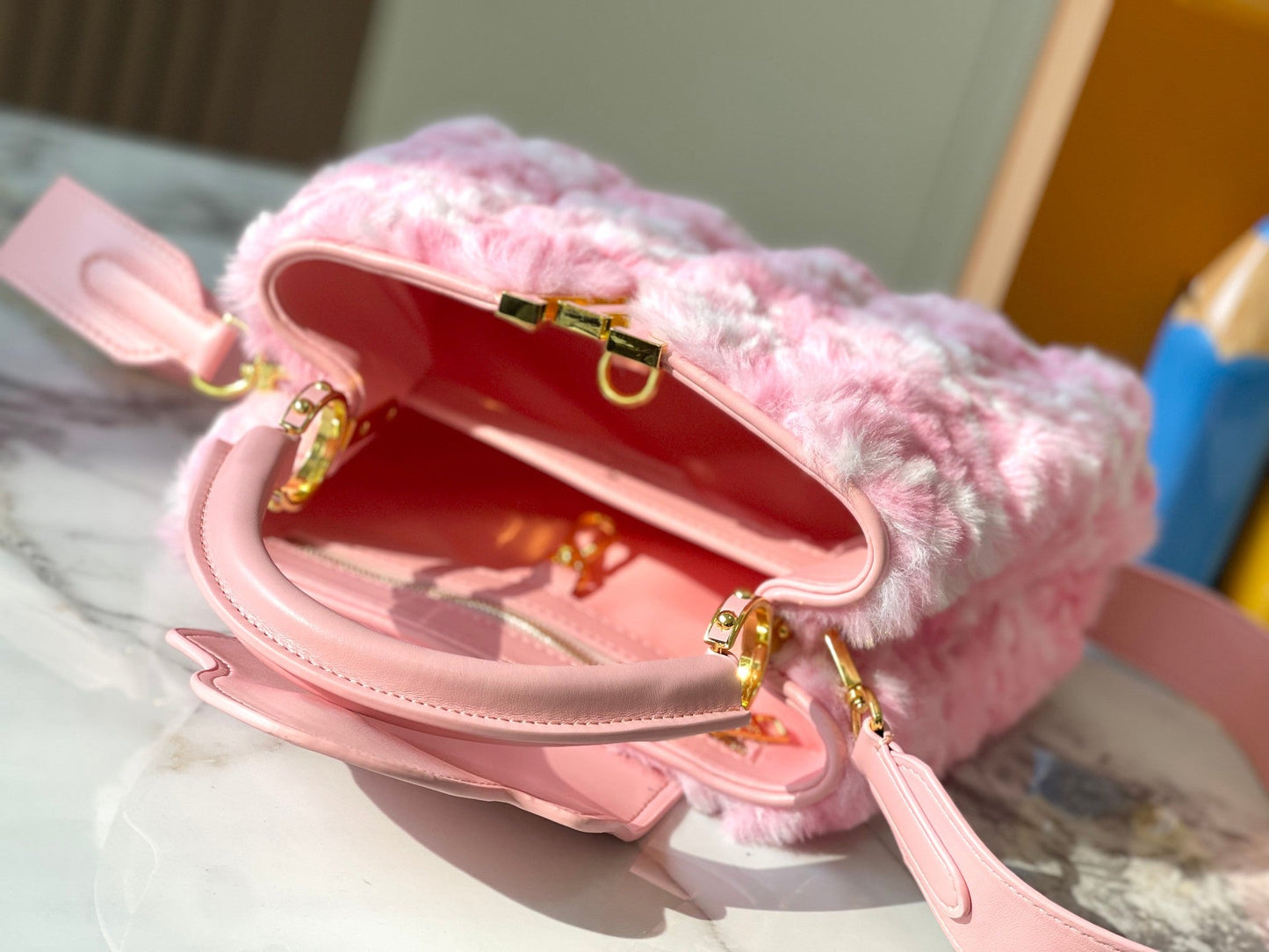 Elite Carryalls