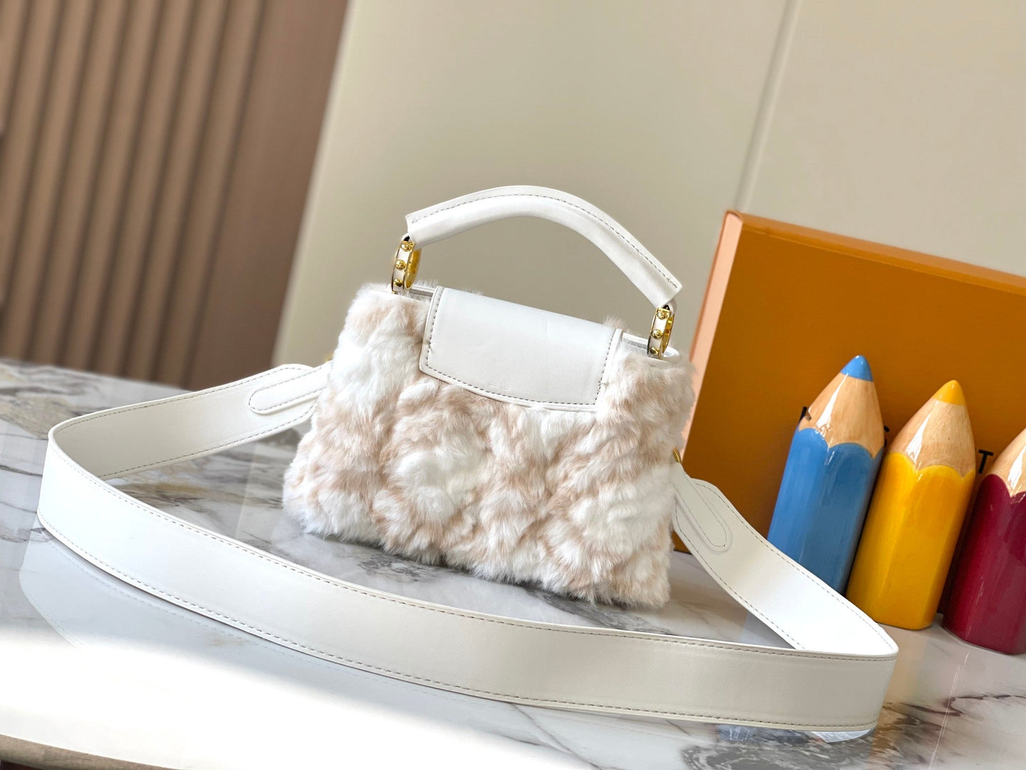 Elite Carryalls