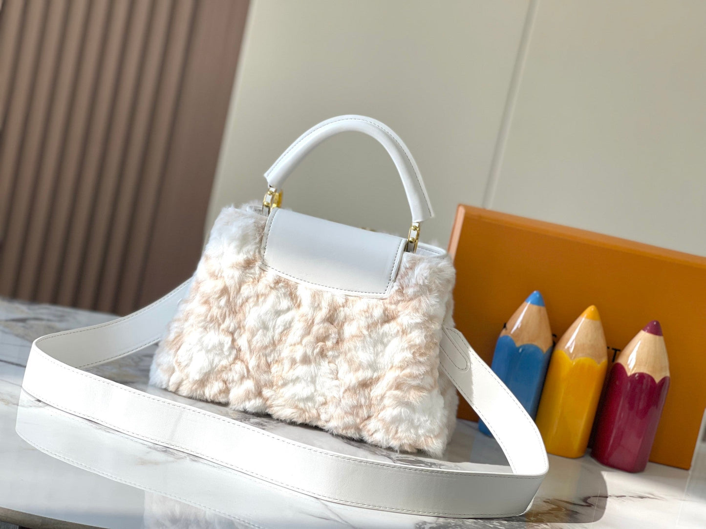 Elite Carryalls