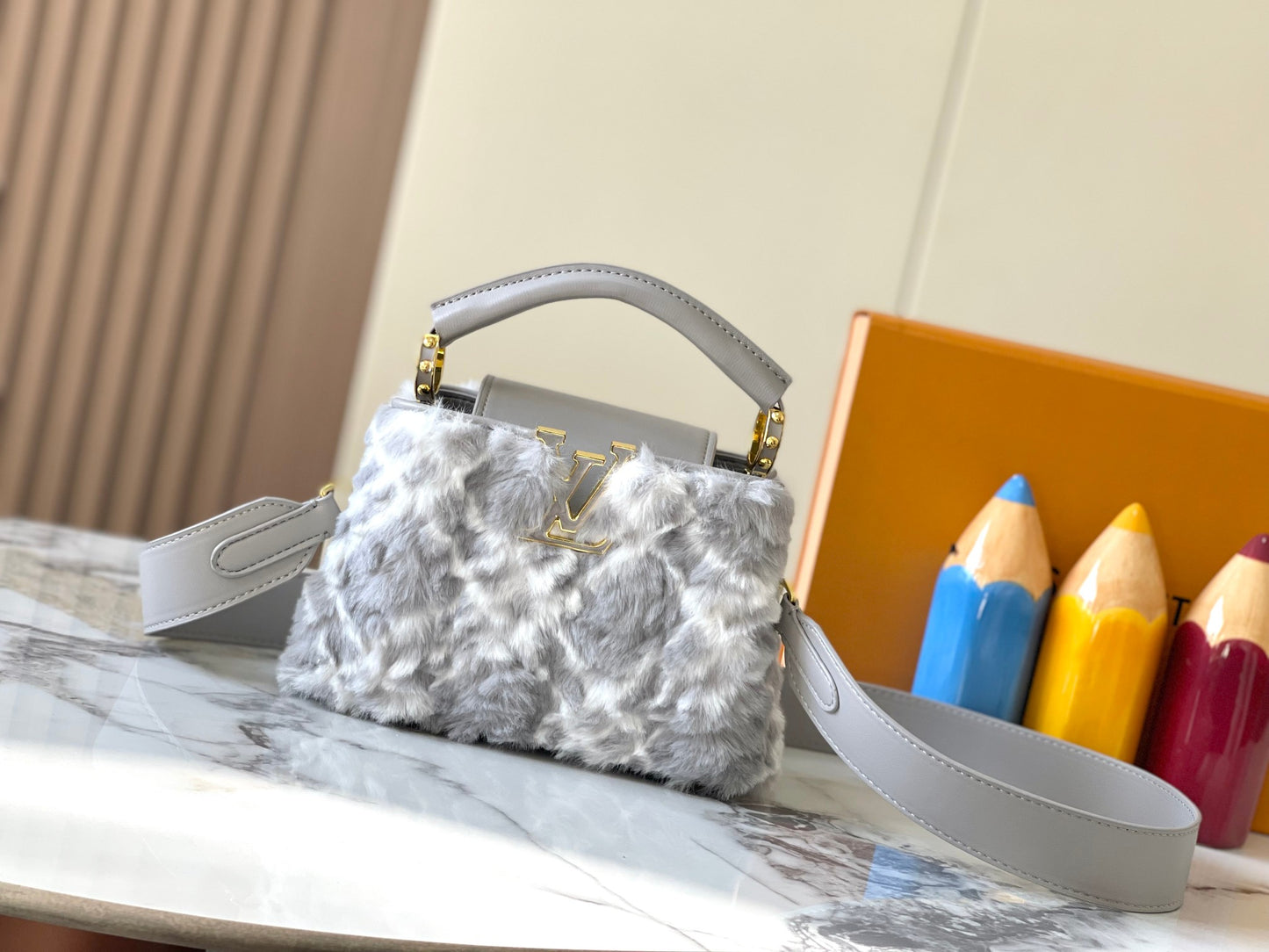 Elite Carryalls