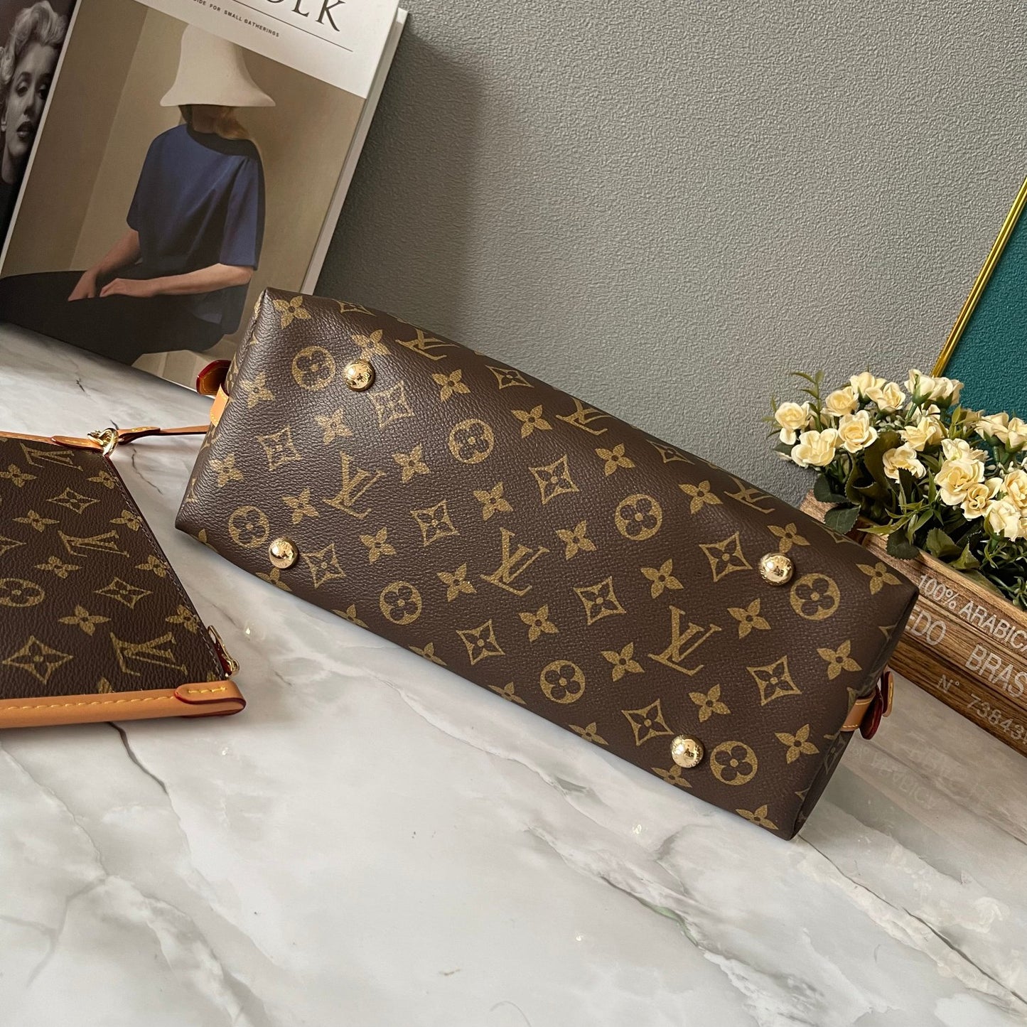 Elite Carryalls
