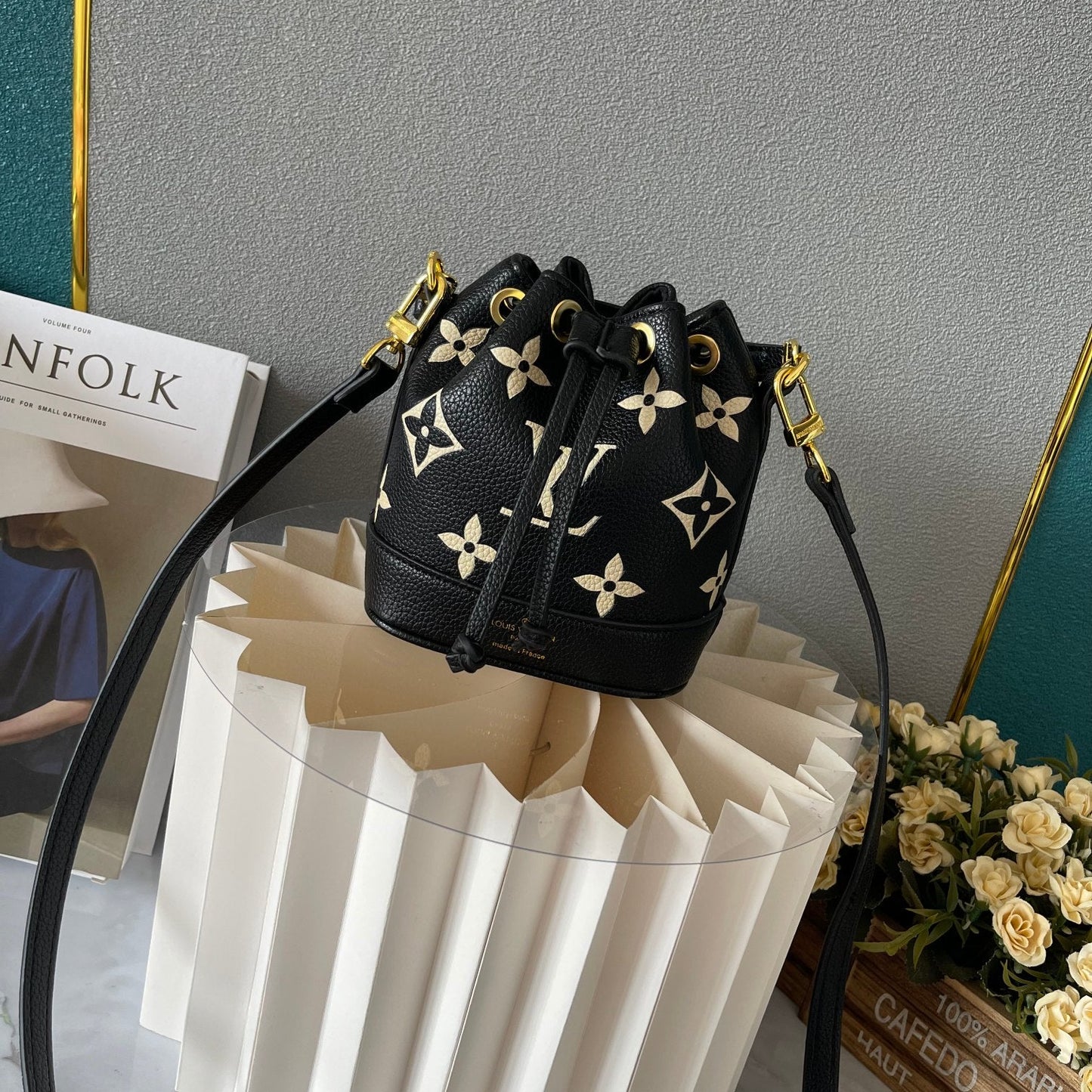 Elite Carryalls