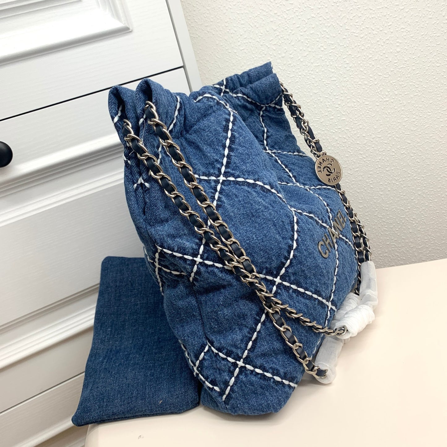 Elite Carryalls