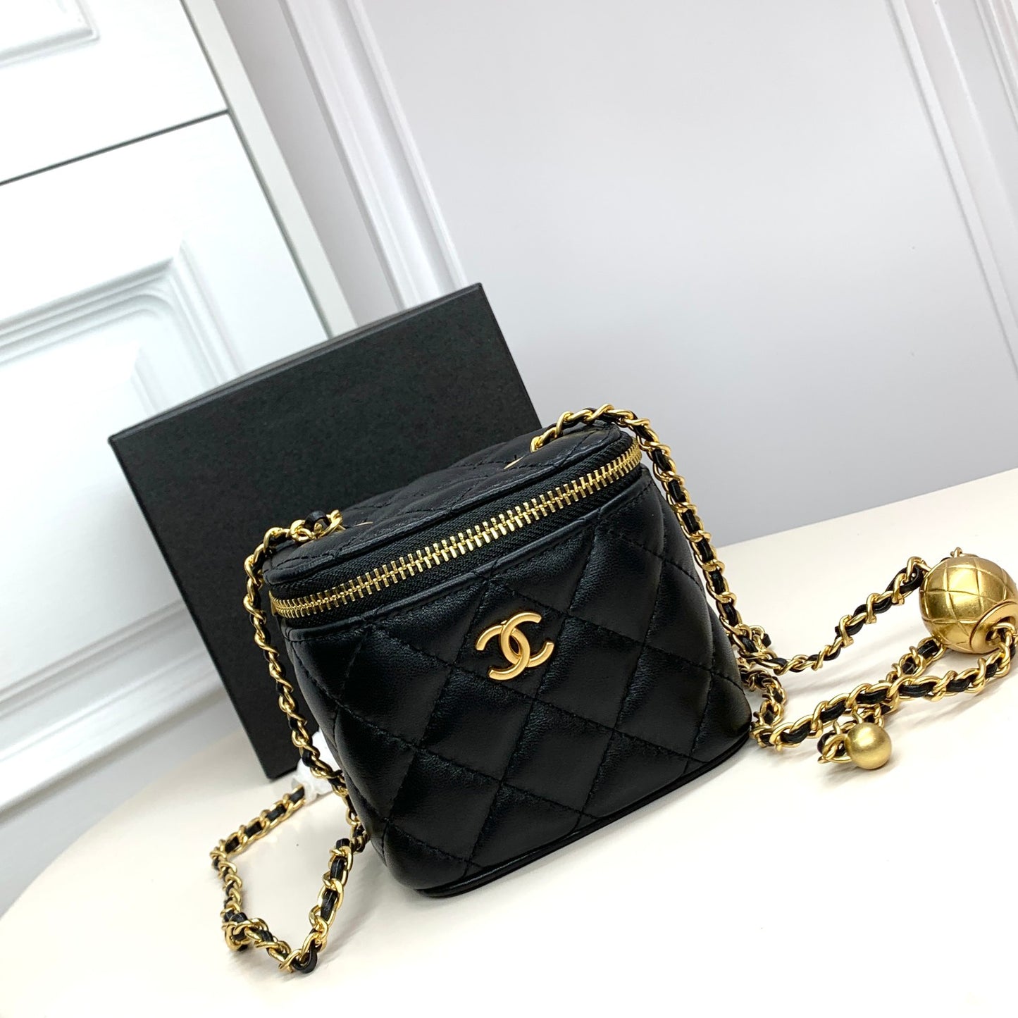 Elite Carryalls