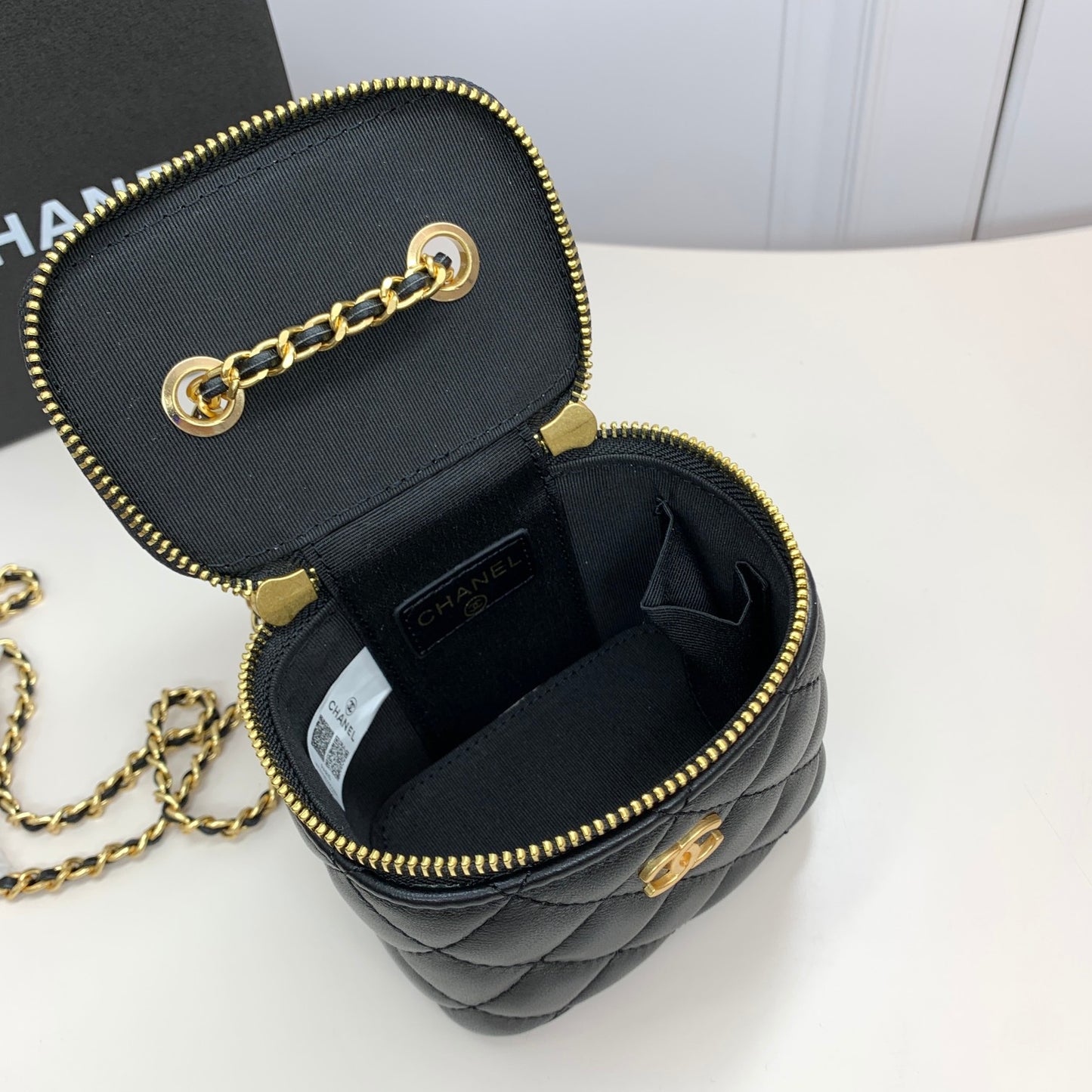 Elite Carryalls