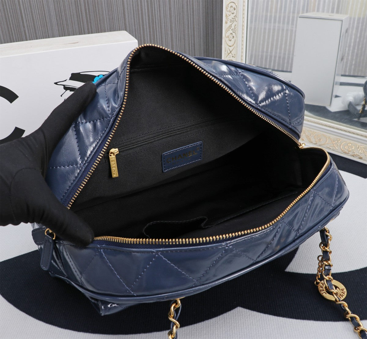 Elite Carryalls