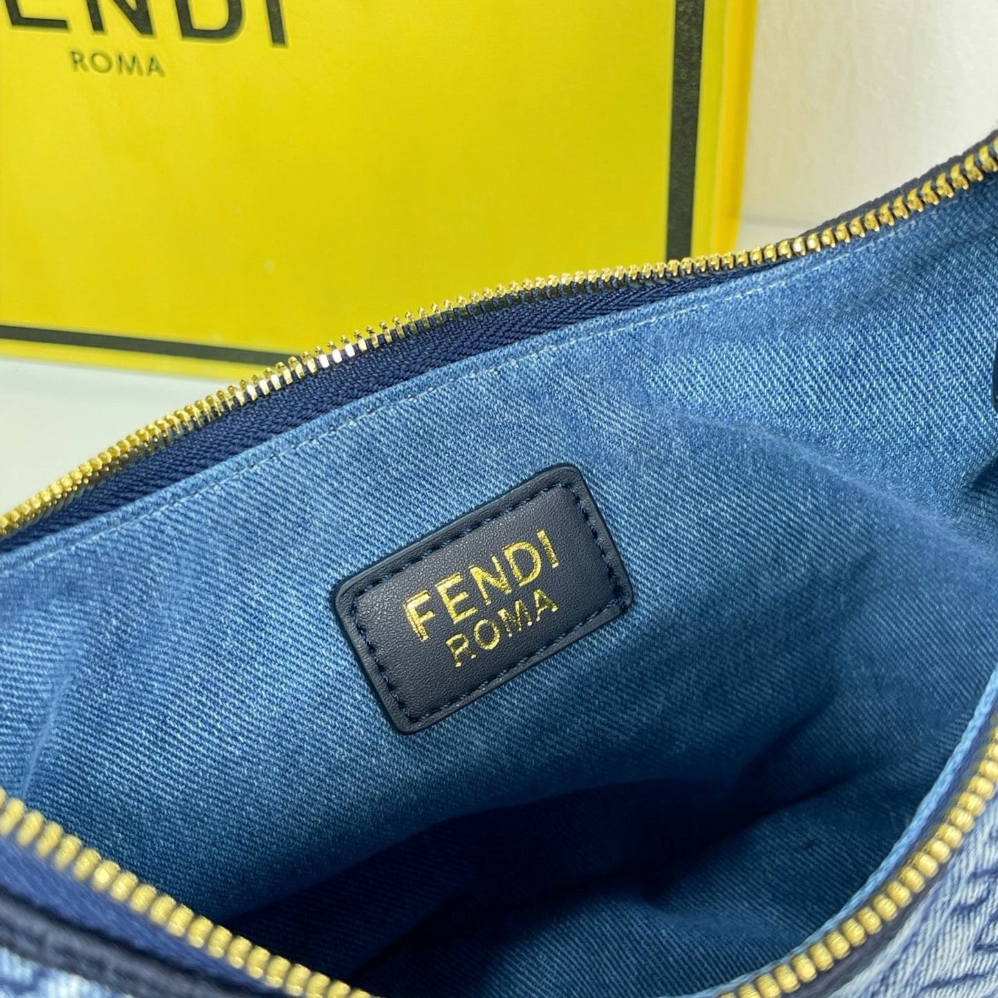 Elite Carryalls