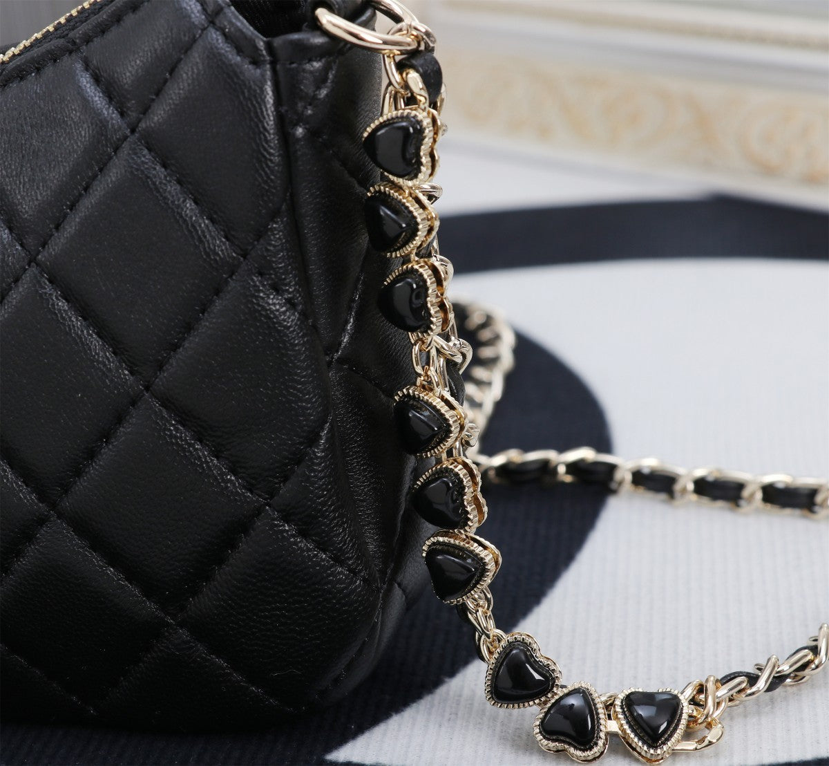 Elite Carryalls