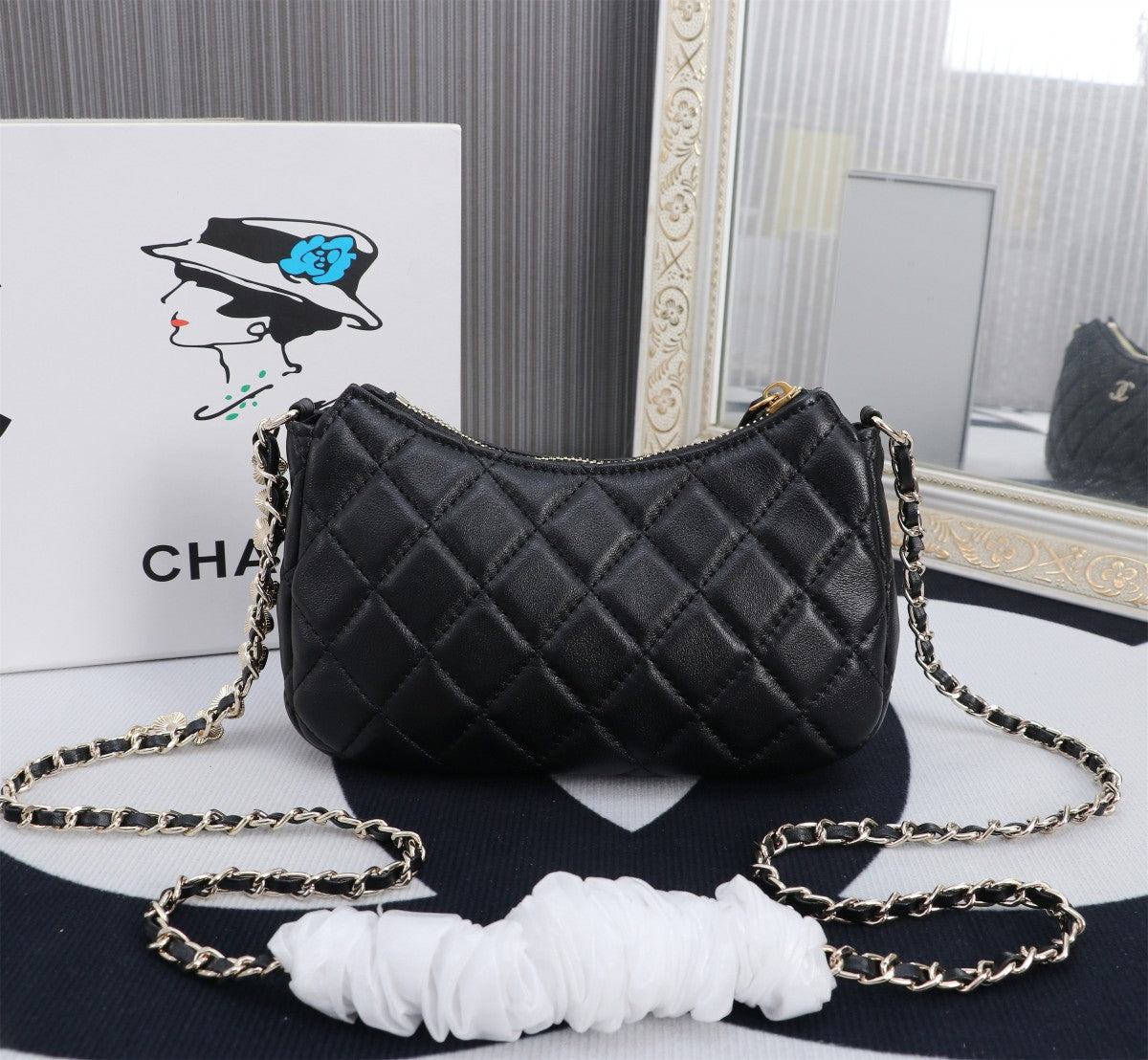 Elite Carryalls