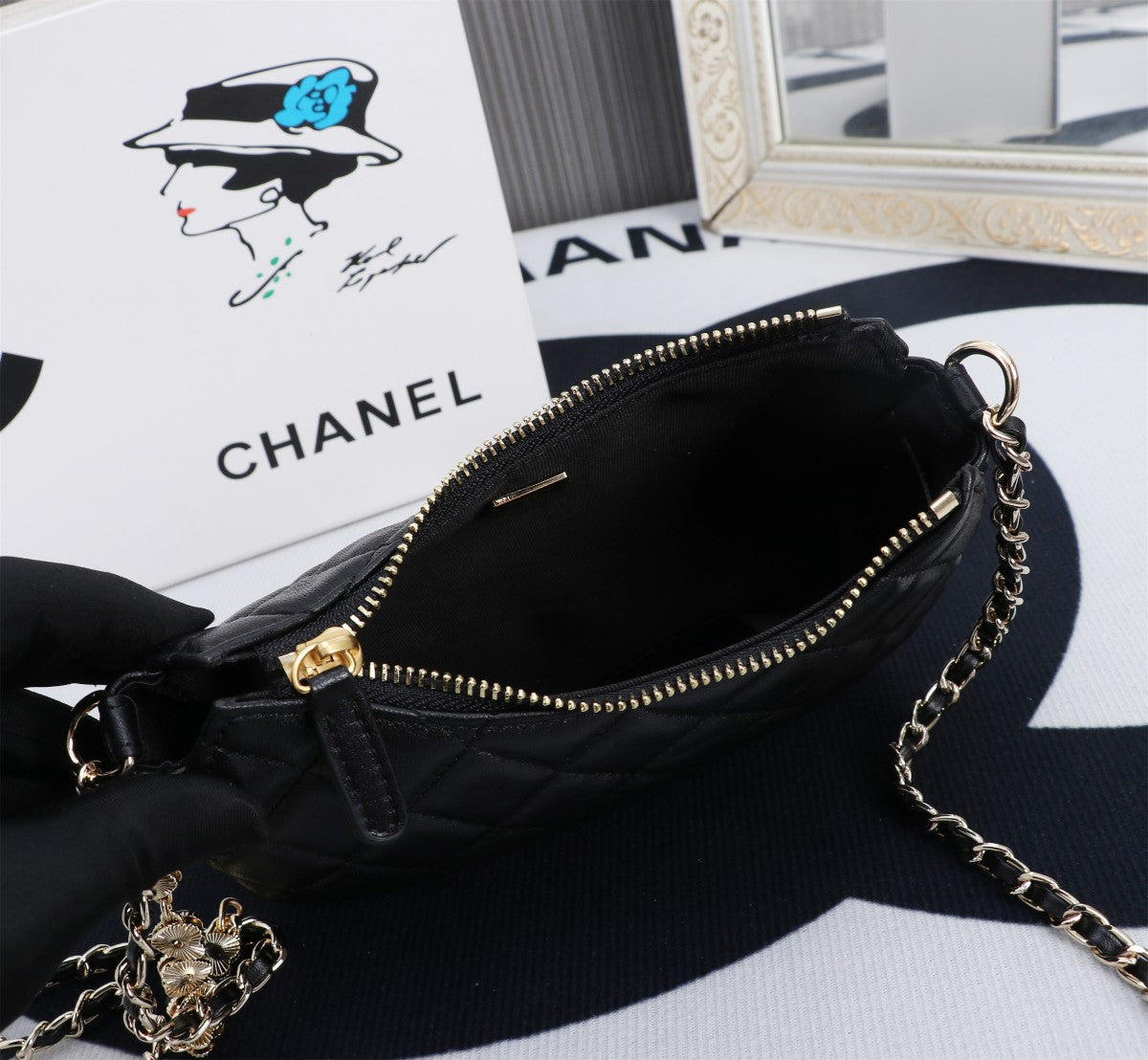 Elite Carryalls