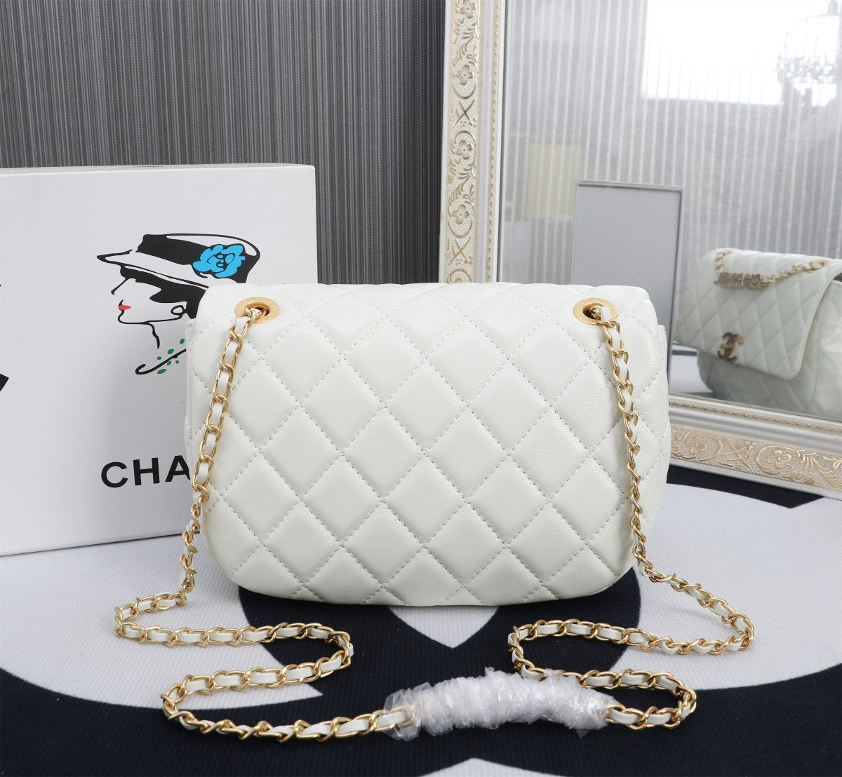 Elite Carryalls