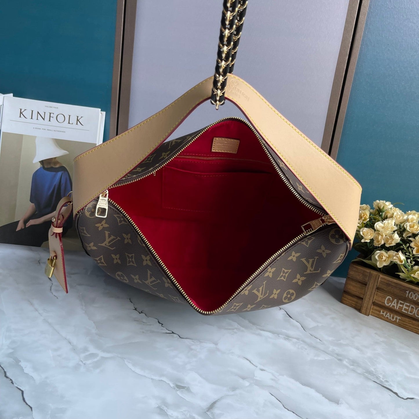 Elite Carryalls